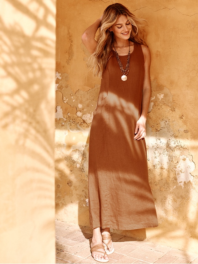 Shop our linen scoop-neck maxi dress, island delight layered necklace and Seychelles® live a little sandals