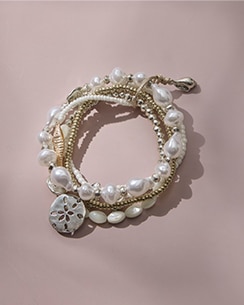 Filter by Bracelets