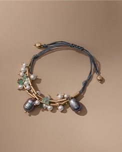 Filter by Bracelets