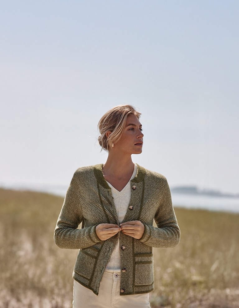 Shop our Full-Priced Tops