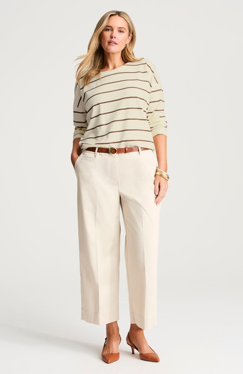 Shop our cotton-stretch wide-leg crops