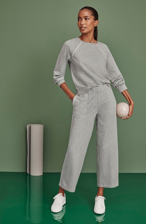 Shop our fit whipstitched crops