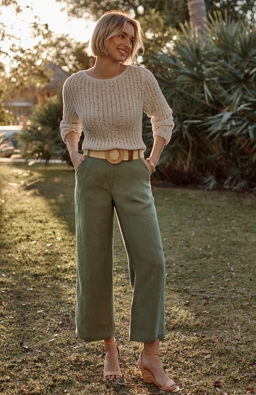 Shop our linen wide-leg pants