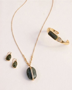 Filter by Jewelry