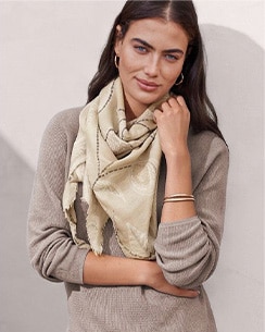 Filter by Scarves & Wraps