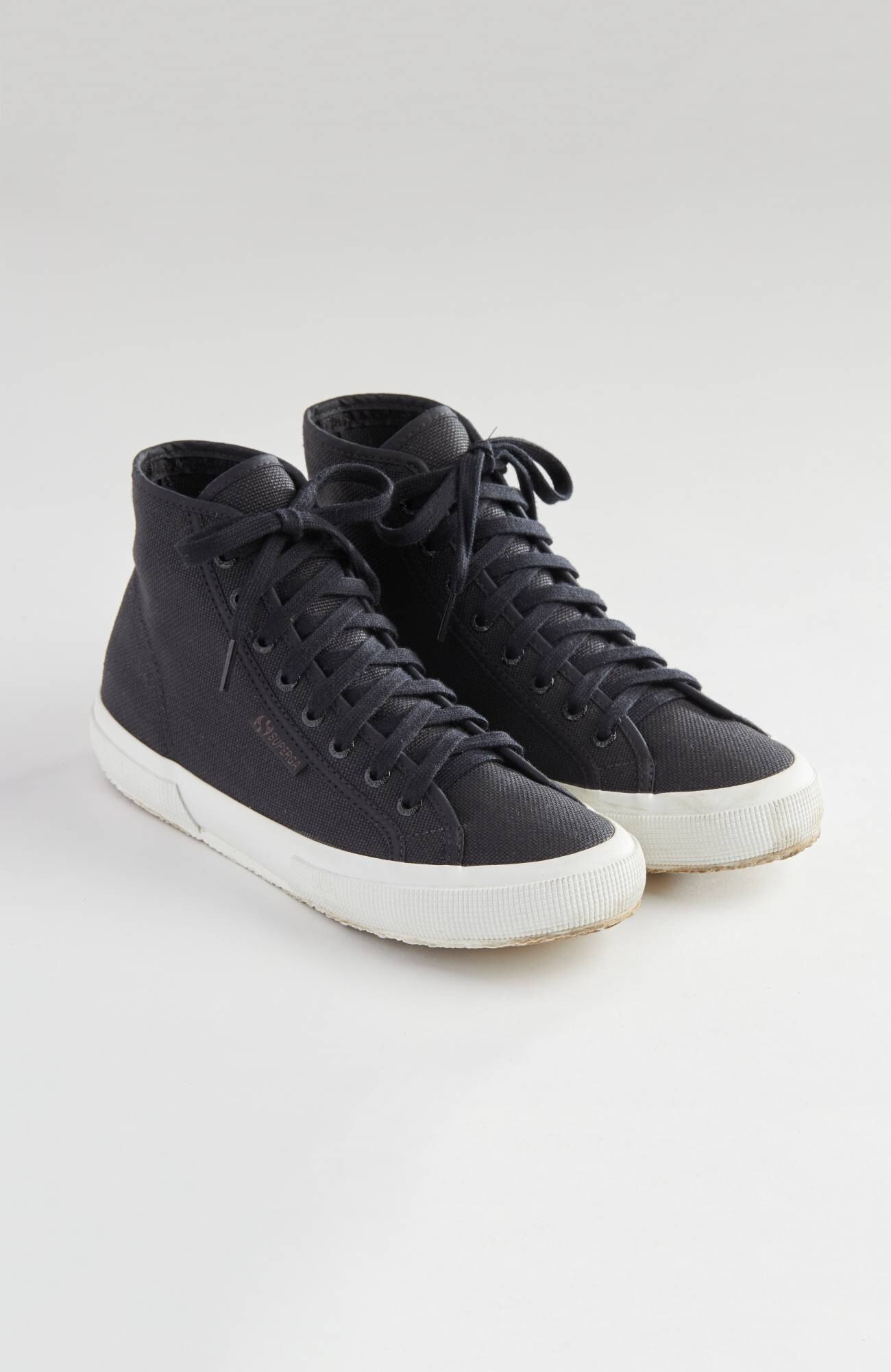 jjill superga
