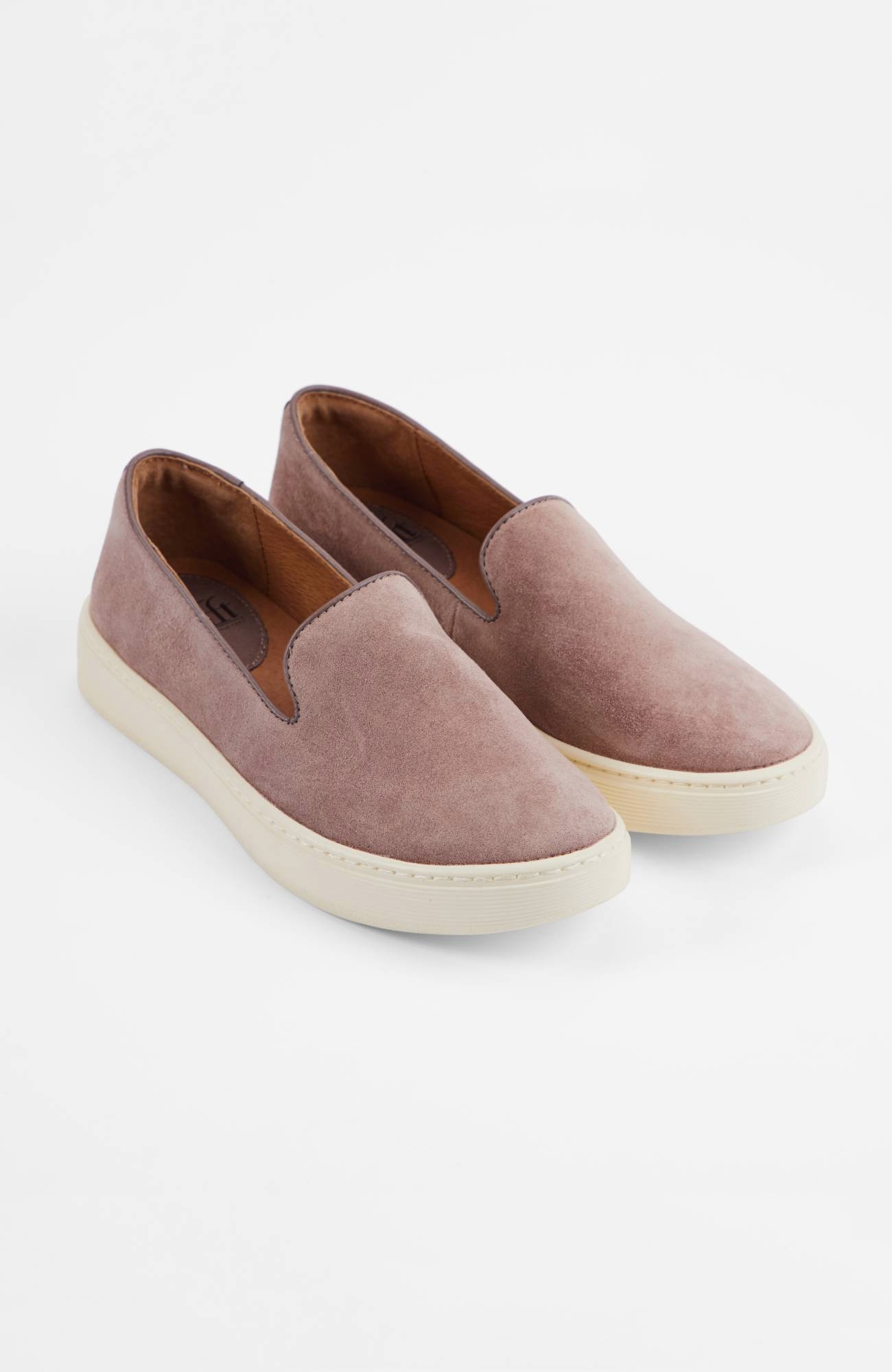 sofft slip on sneakers