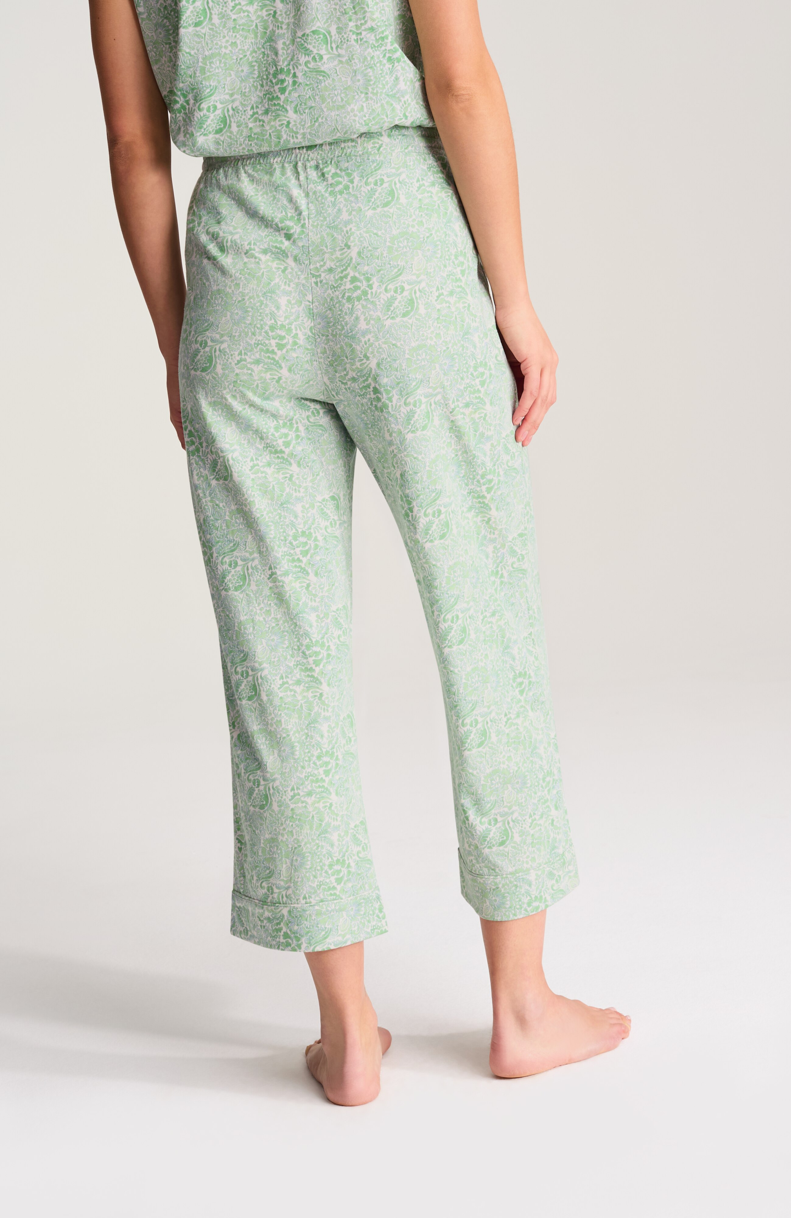 Sleep Ultrasoft Piped Crops | JJill