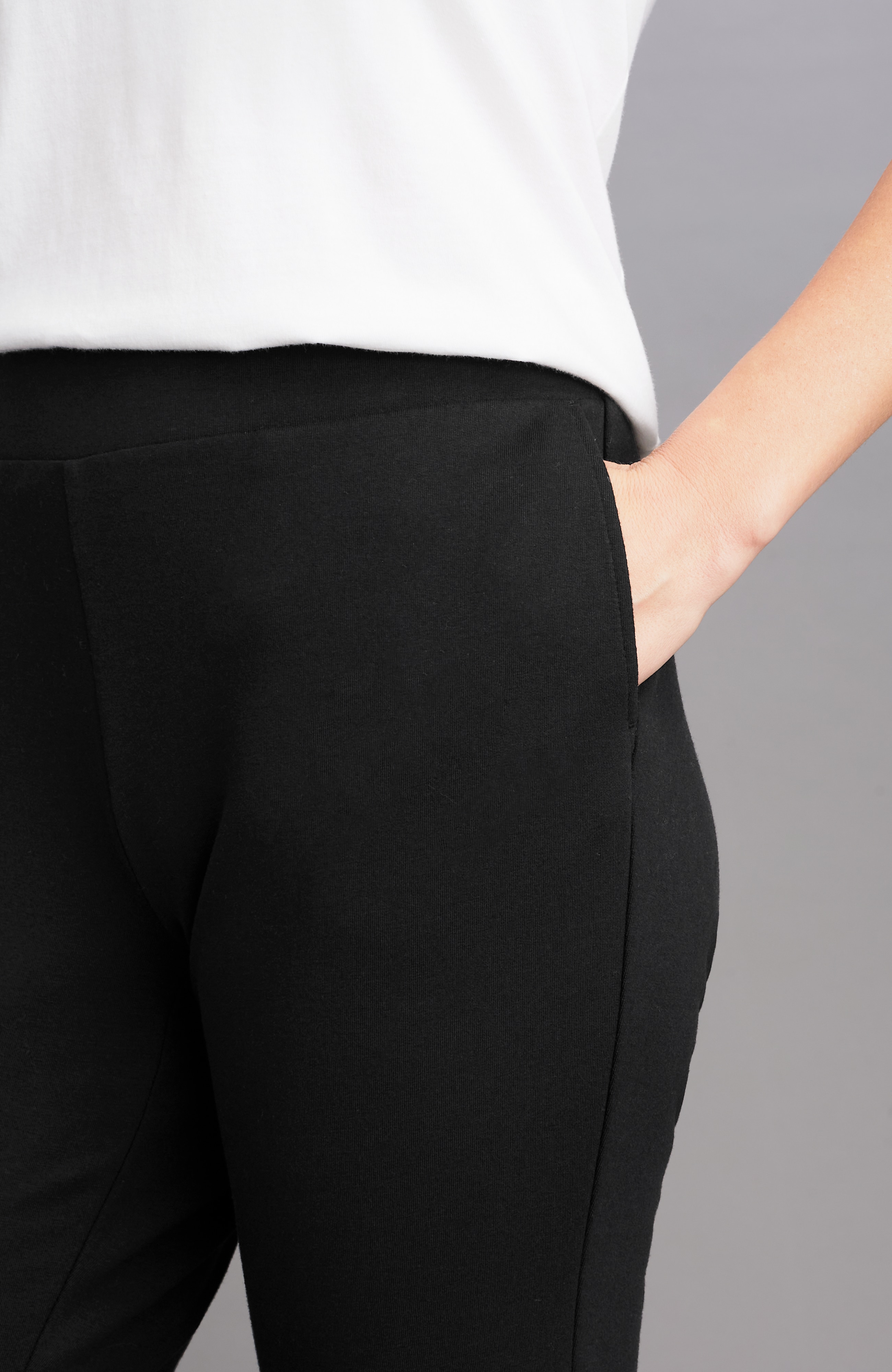 The Epitome of Ease: J.Jill Women's Affinity Pants