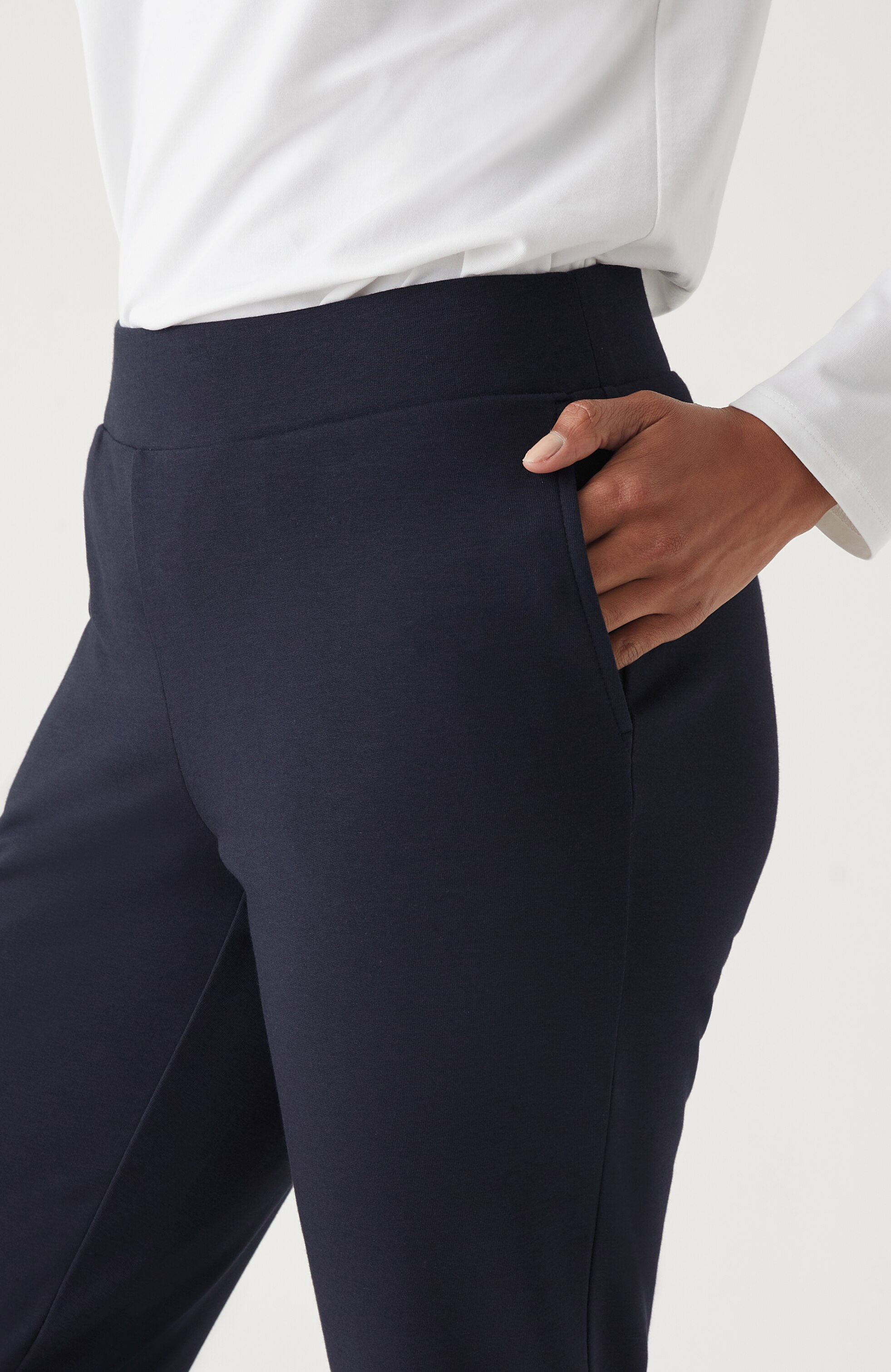 ＴＩＧＨＴ ＦＩＴＴＩＮＧ ＰＡＮＴＳ PJ AFFINITY SLIM-LEG PANT | JJill
