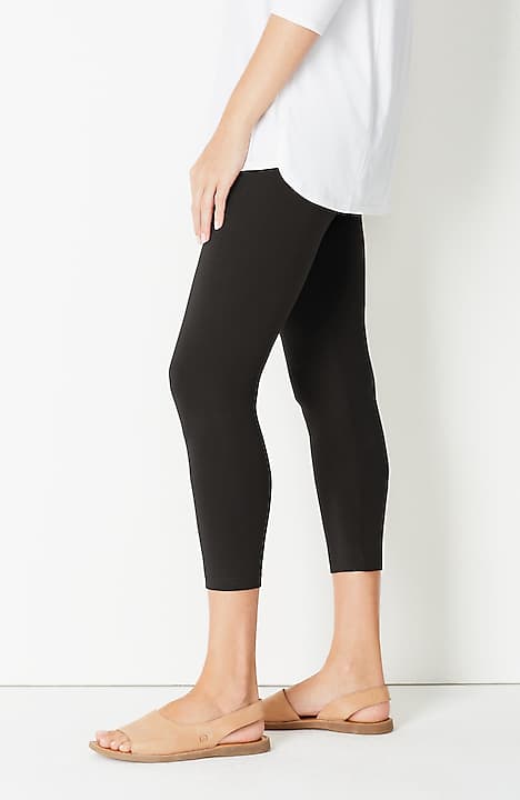 Stay Cool Stylish In Women's Pima Capri Leggings