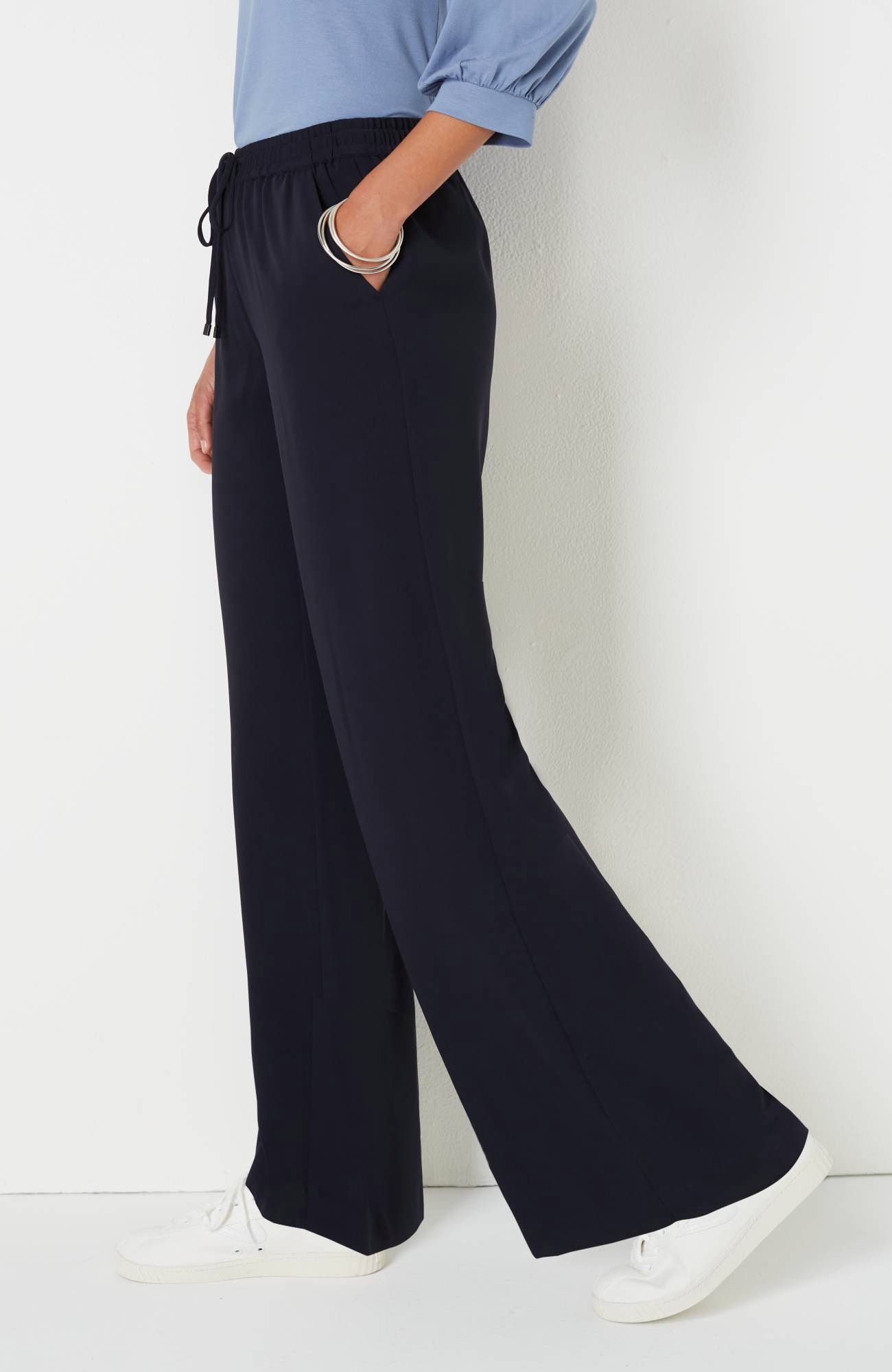 elegant wide leg pants