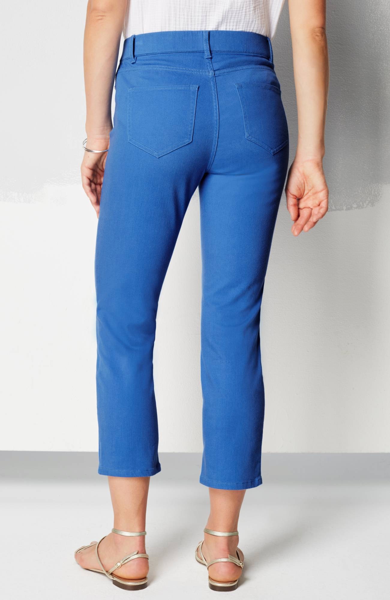High-Rise Pull-On Cropped Jeans