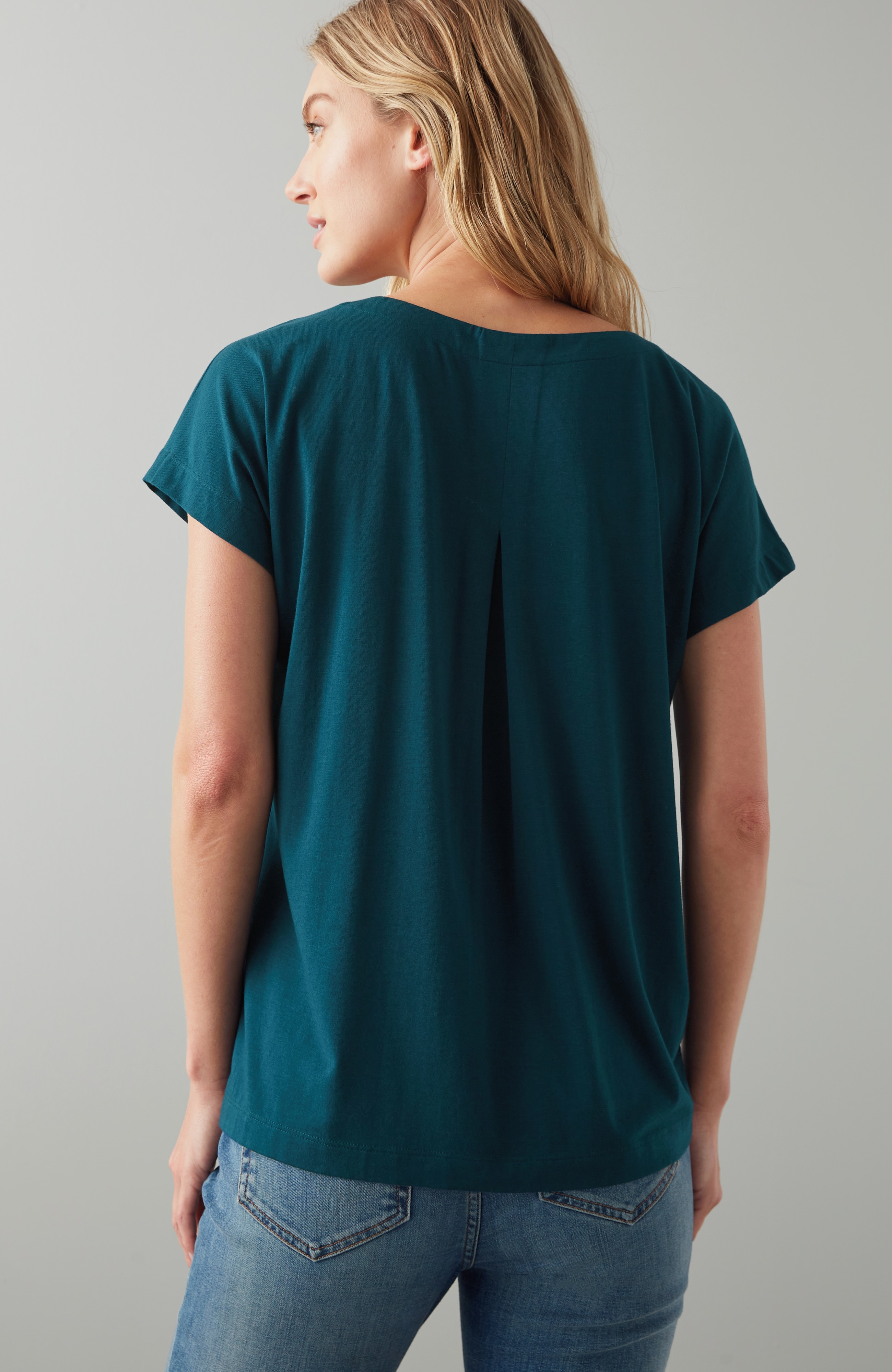 luxe supima® pleat-back tee