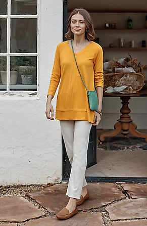 Image for Featherweight-Cotton Seamed Tunic