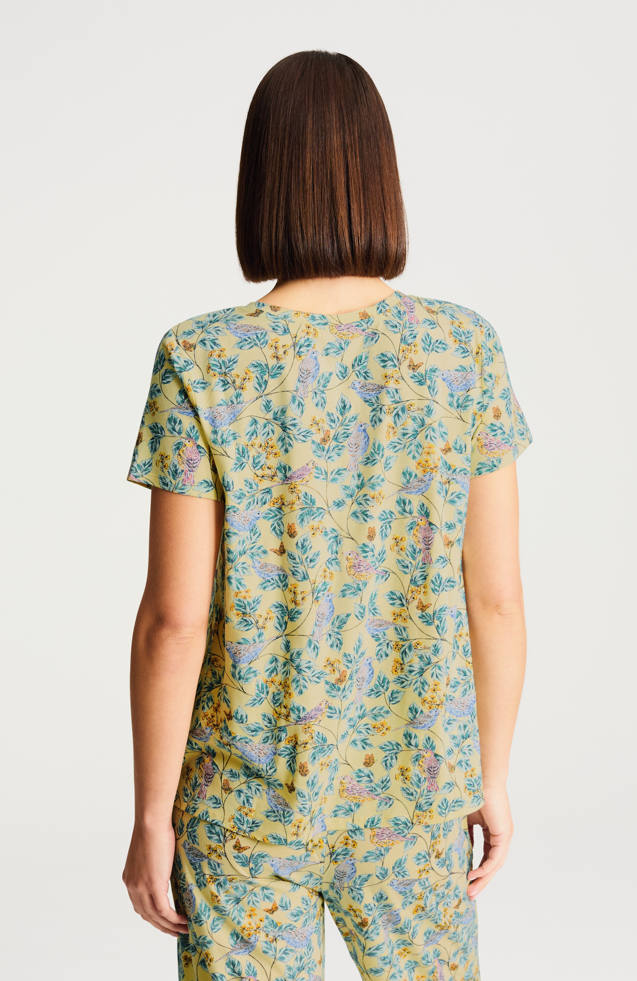 sleep ultrasoft v-neck tee