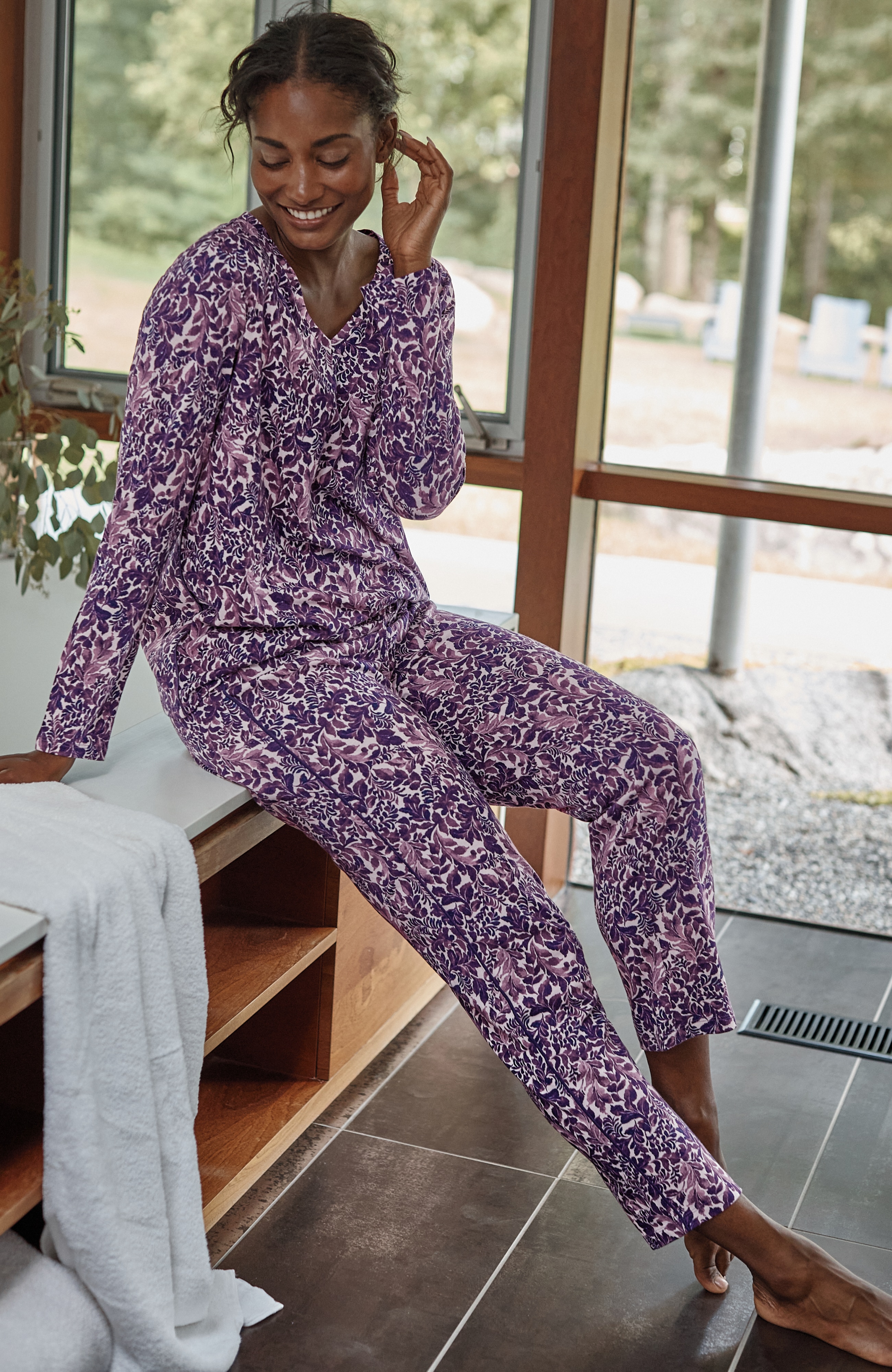 sleep ultrasoft slim-leg ankle pants