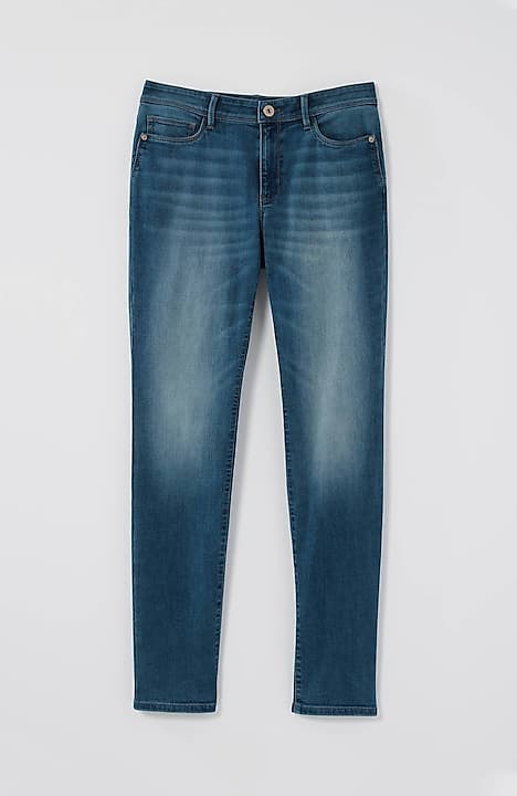 authentic fit slim-leg jeans