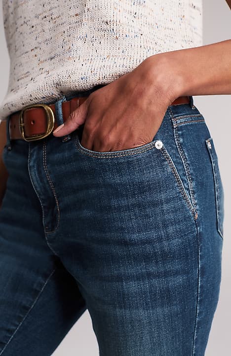 authentic fit slim-leg jeans