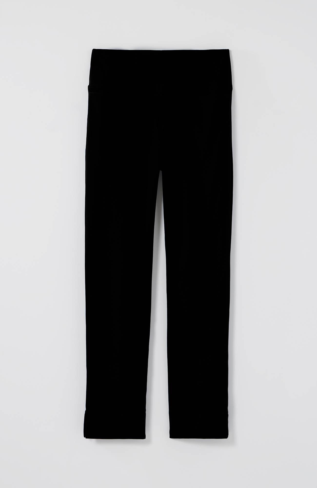 Juli✴︎ Better Than Shapewear: J.Jill's Smooth-Fit Knit Jean