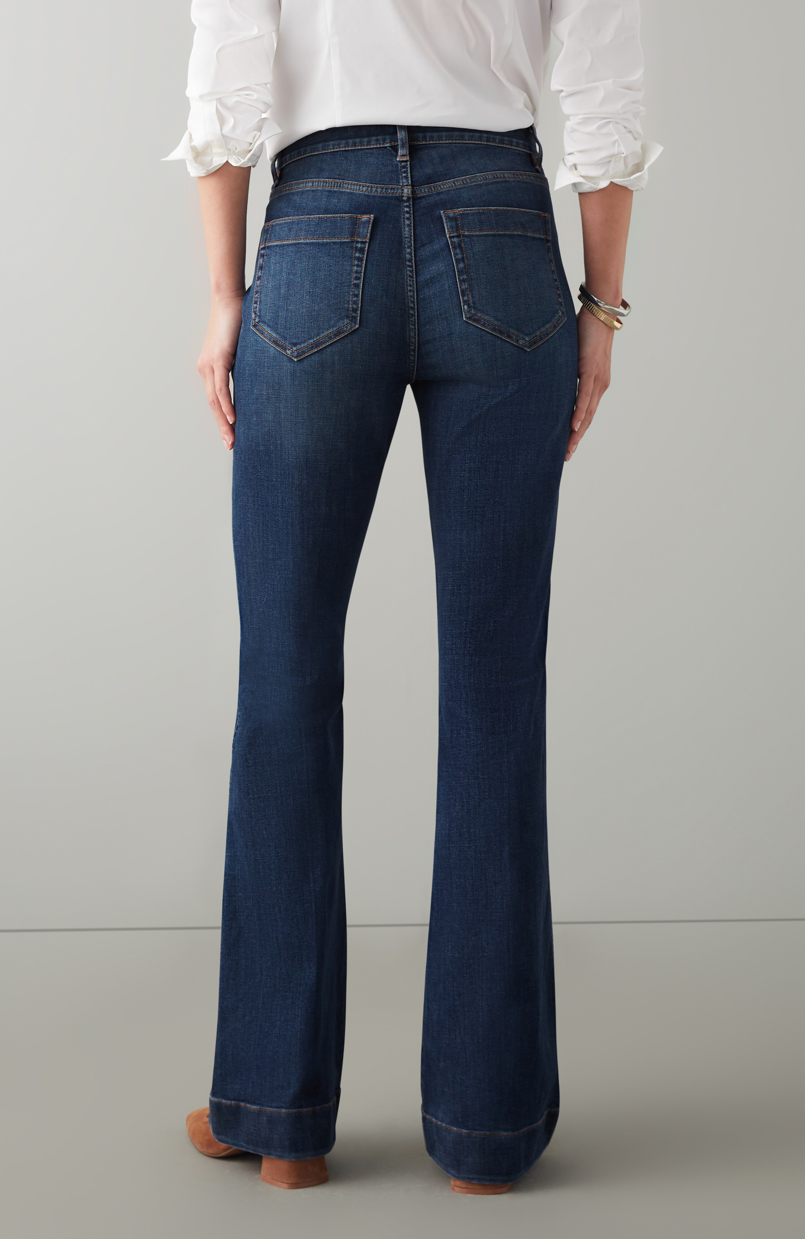 HIGH-RISE FLARE JEANS | JJill