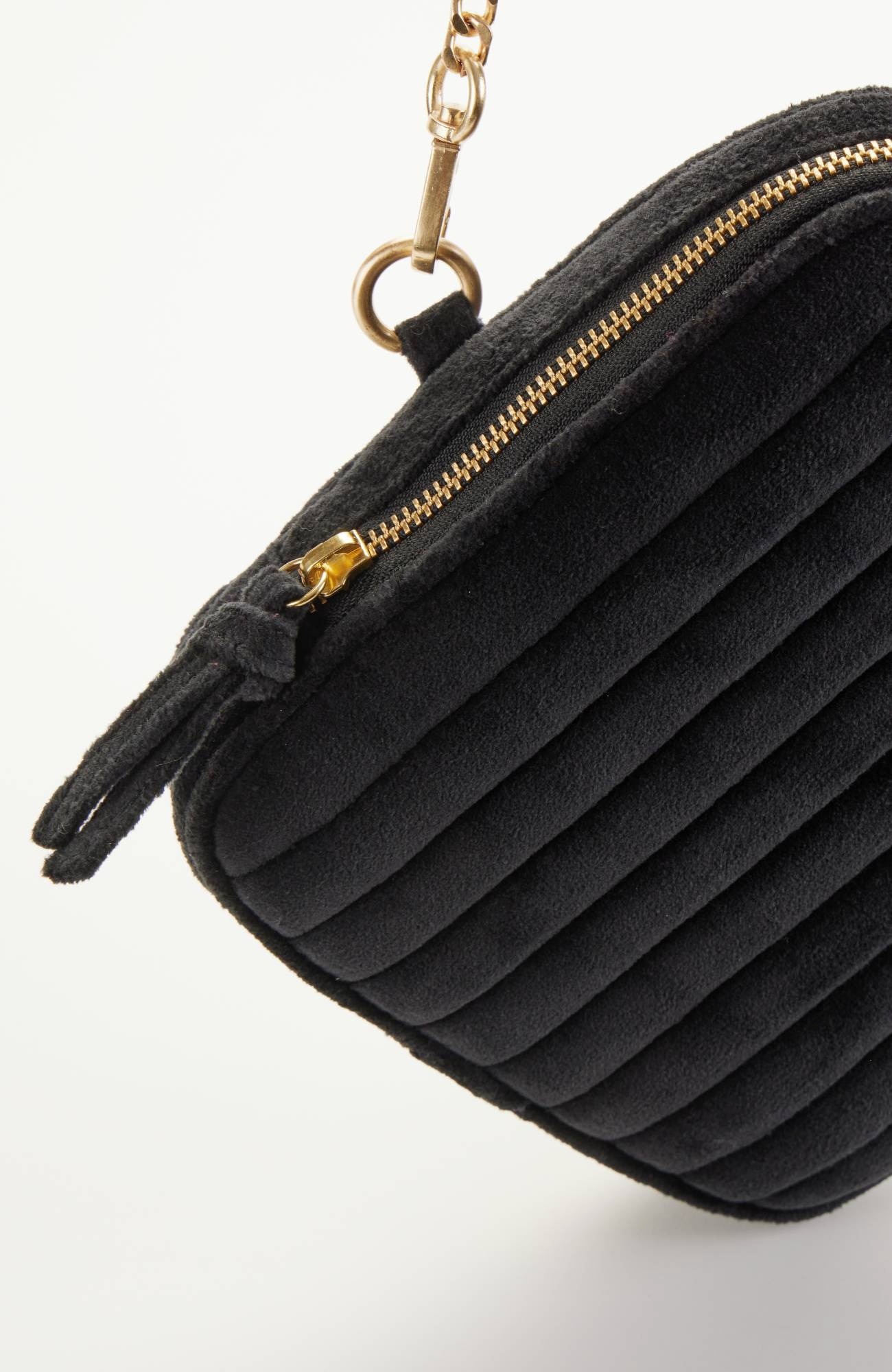 luxe velvet quilted purse