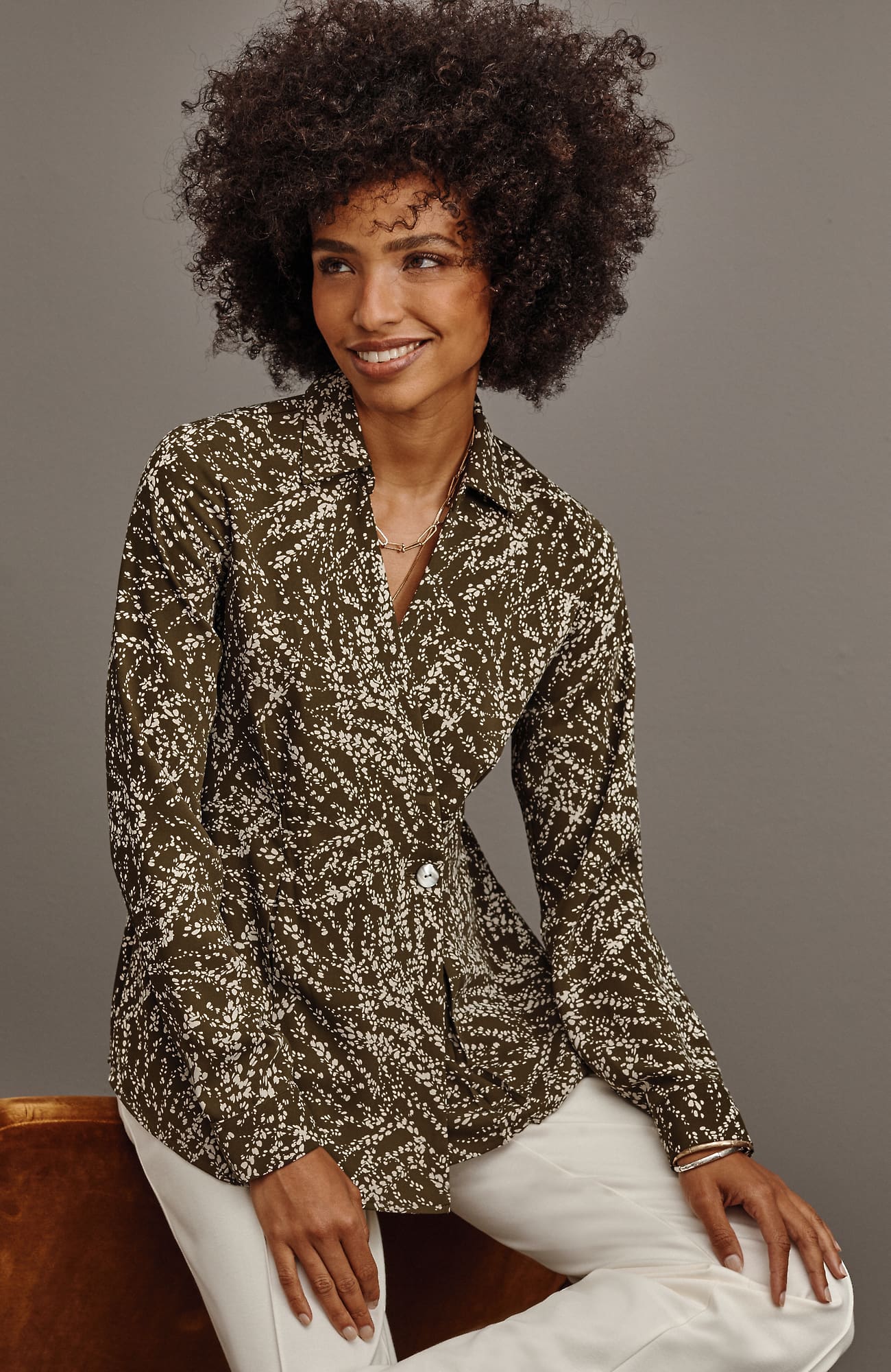 Jjill J.jill Wearever Easy-care Pleated One-button Top In Willow Green Expressive Fern