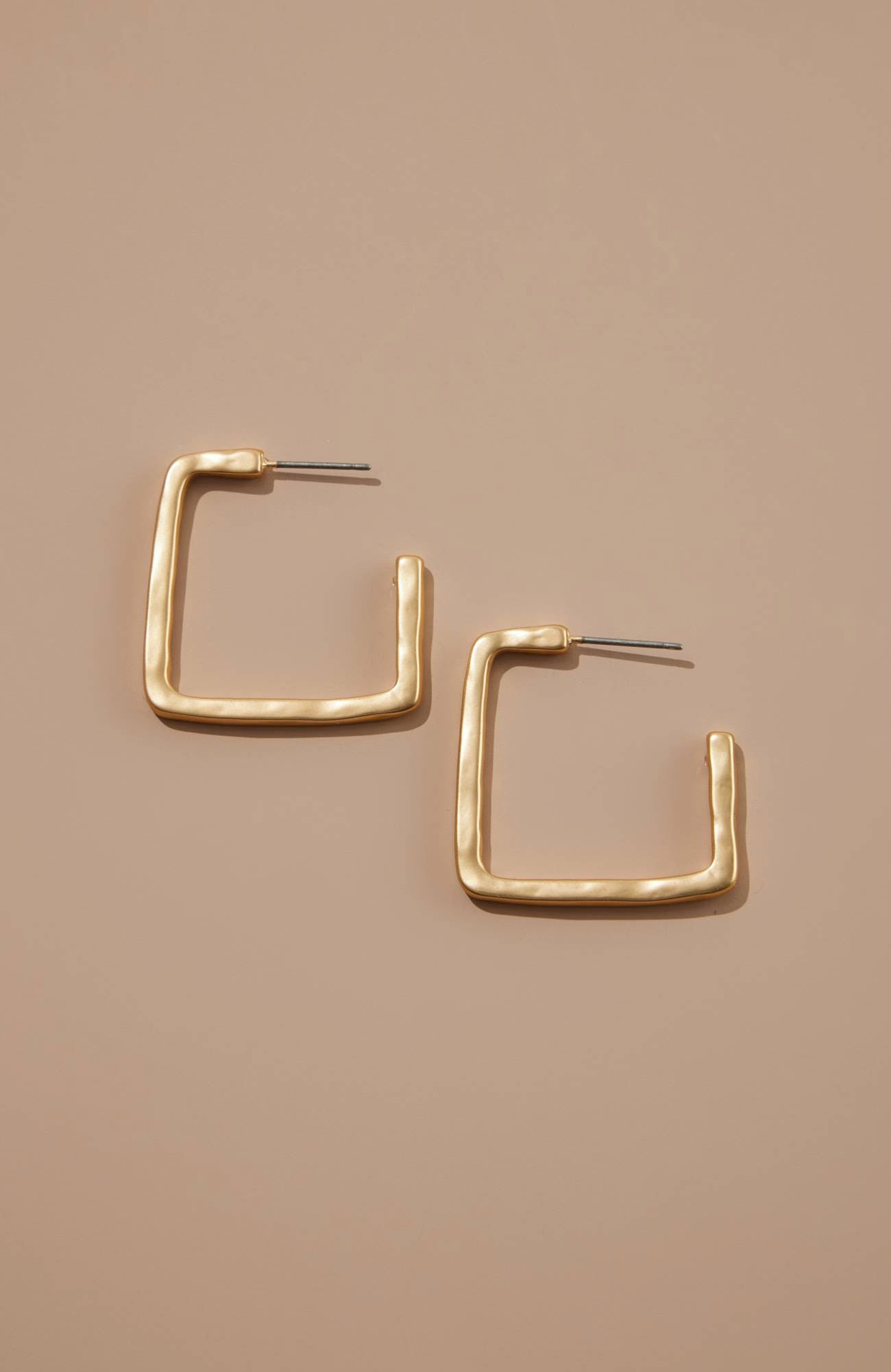 Offshore Square Hoops