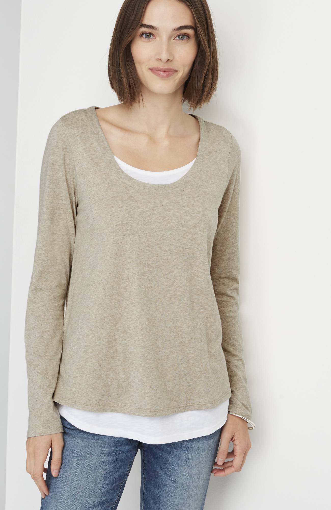 double-layer scoop-neck tee