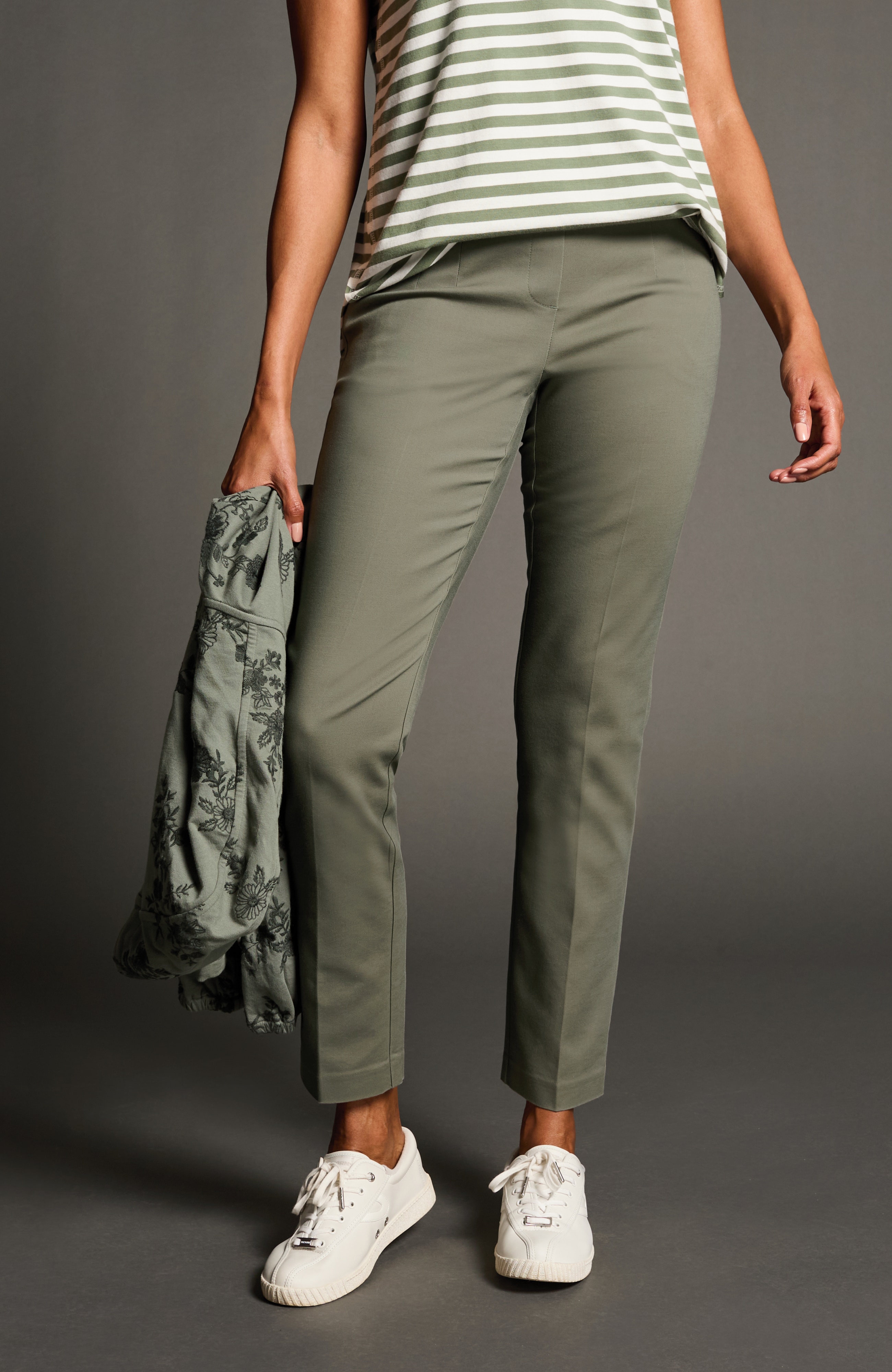 Showing 22 results for green pants