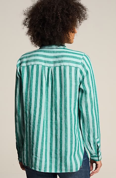 everyday linen button-front shirt