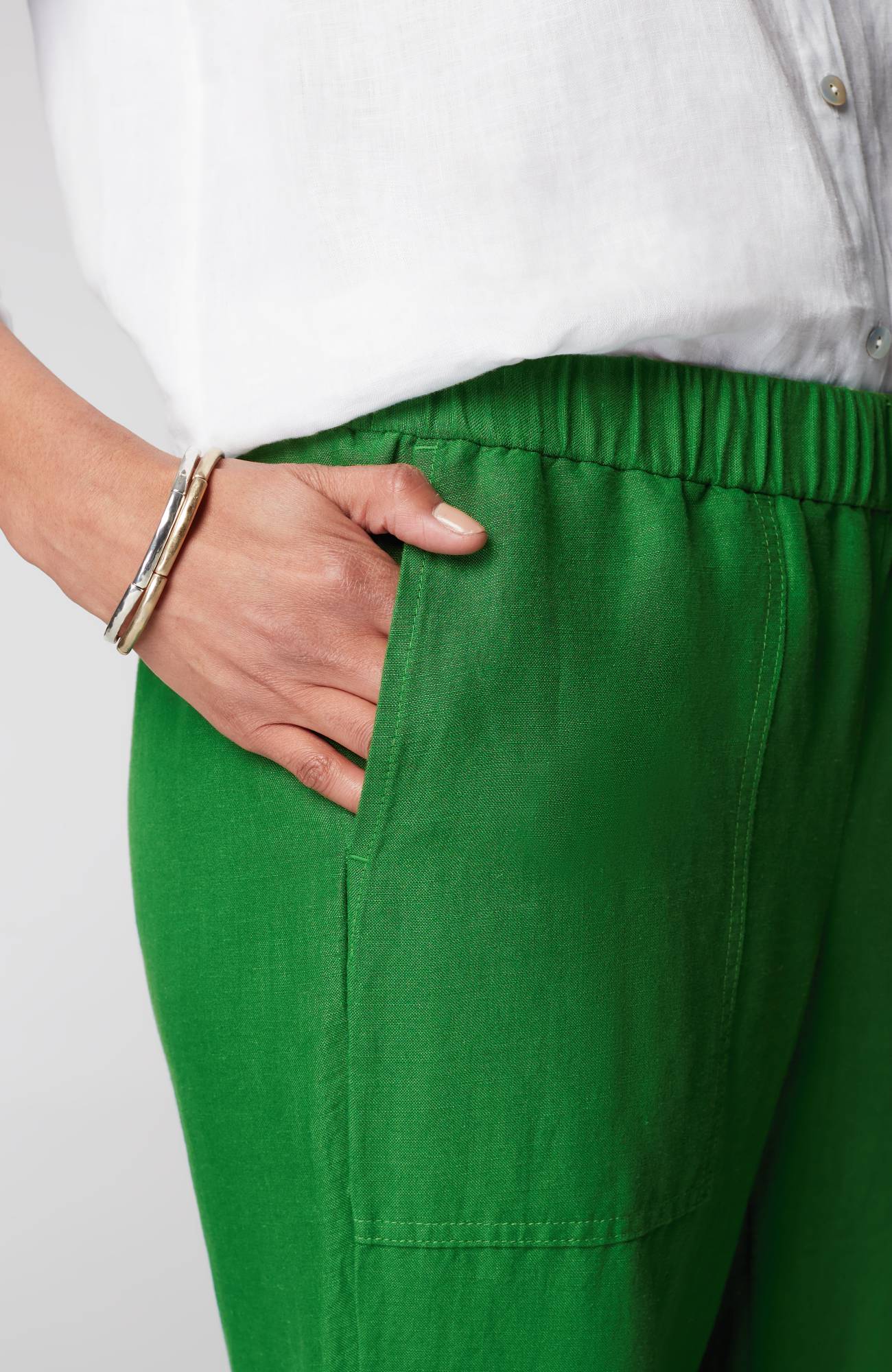 Linen & Rayon Patch-Pocket Wide-Leg Pants