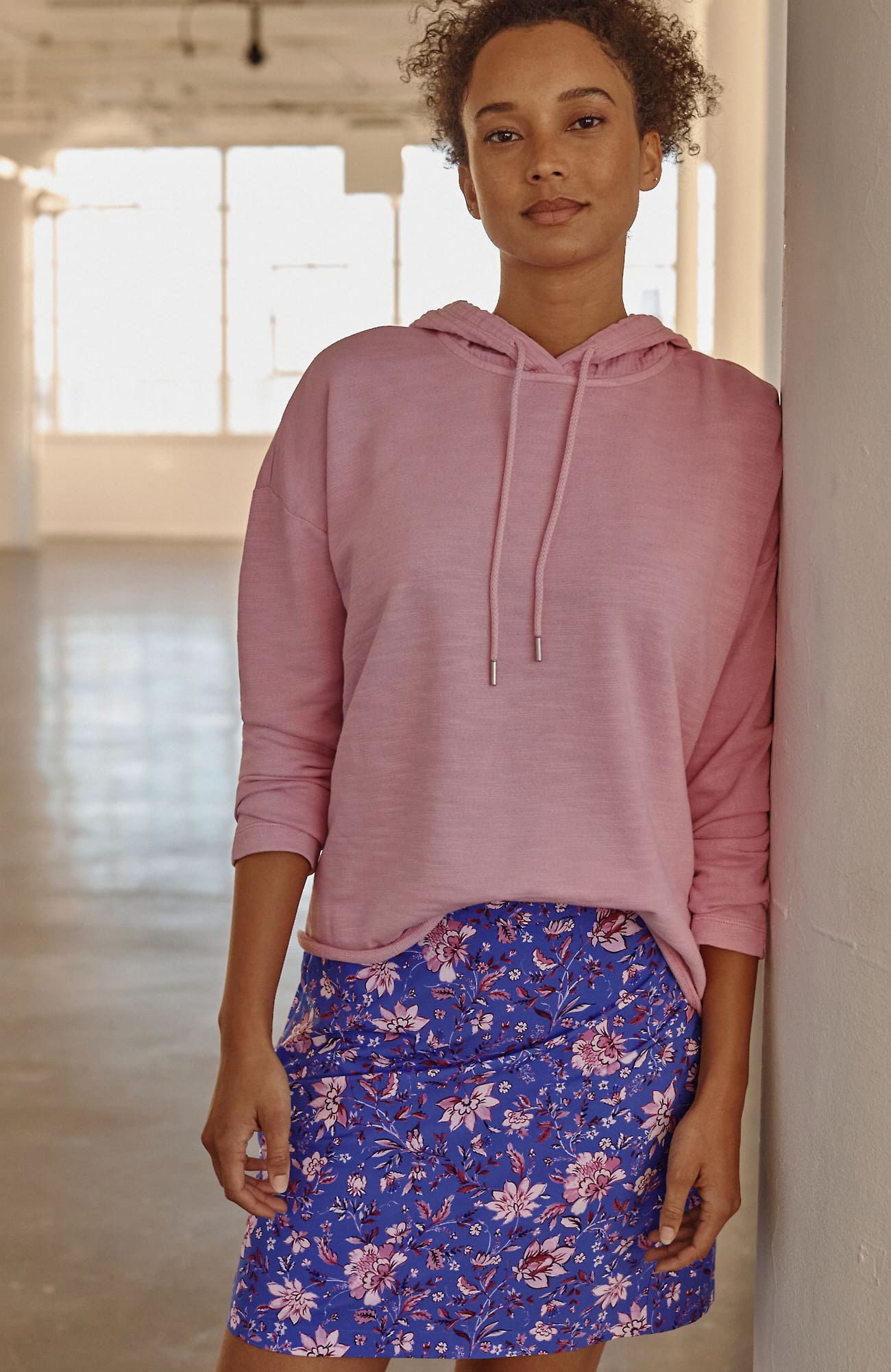 Jjill J.jill Fit On-the-go Zipper-pocket Skort In Blue Opal Blossoming Vines