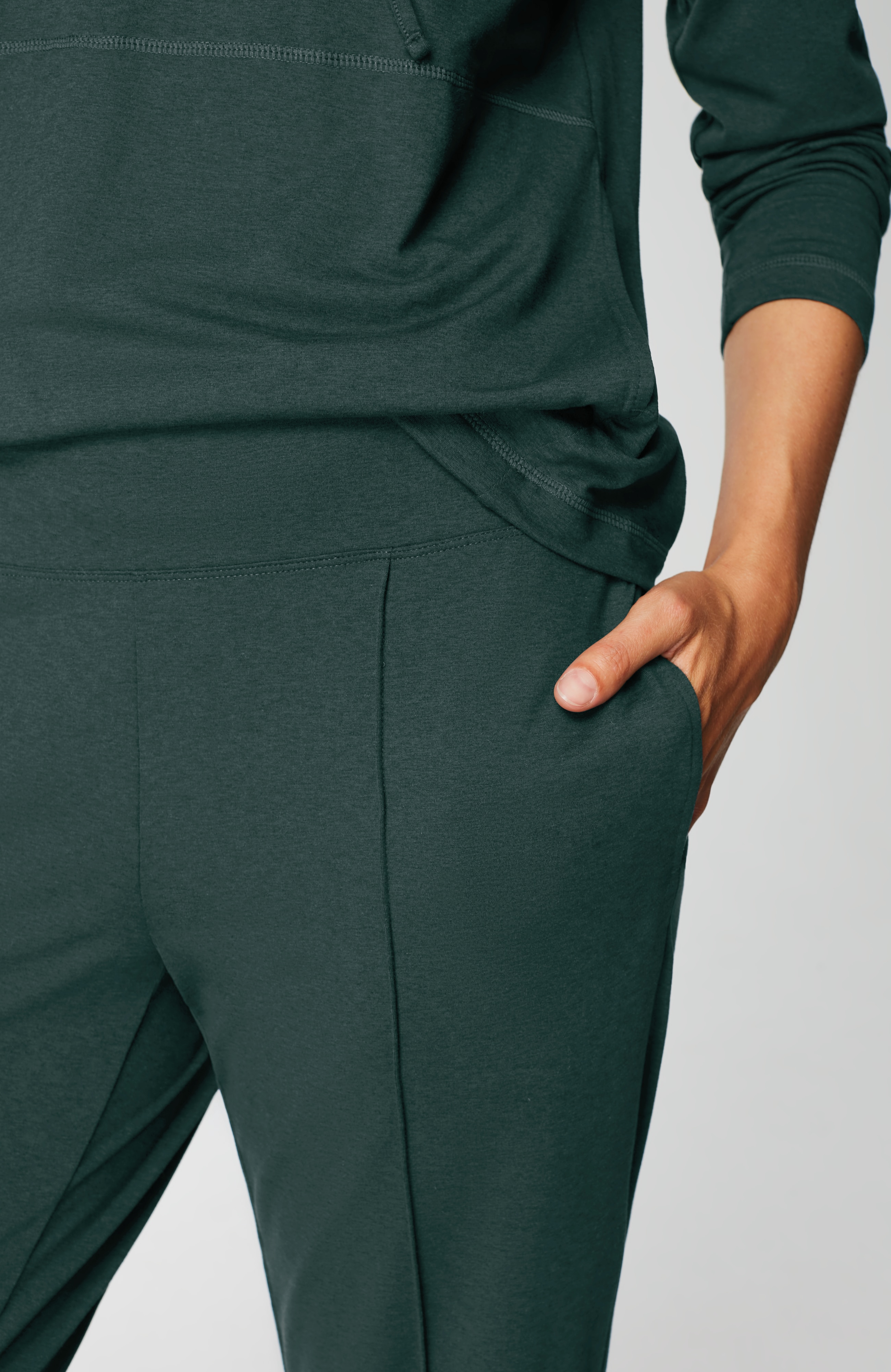 人気を誇る SUPREME FIT STRETCH JJill | P SLIM-LEG PINTUCKED 洋楽