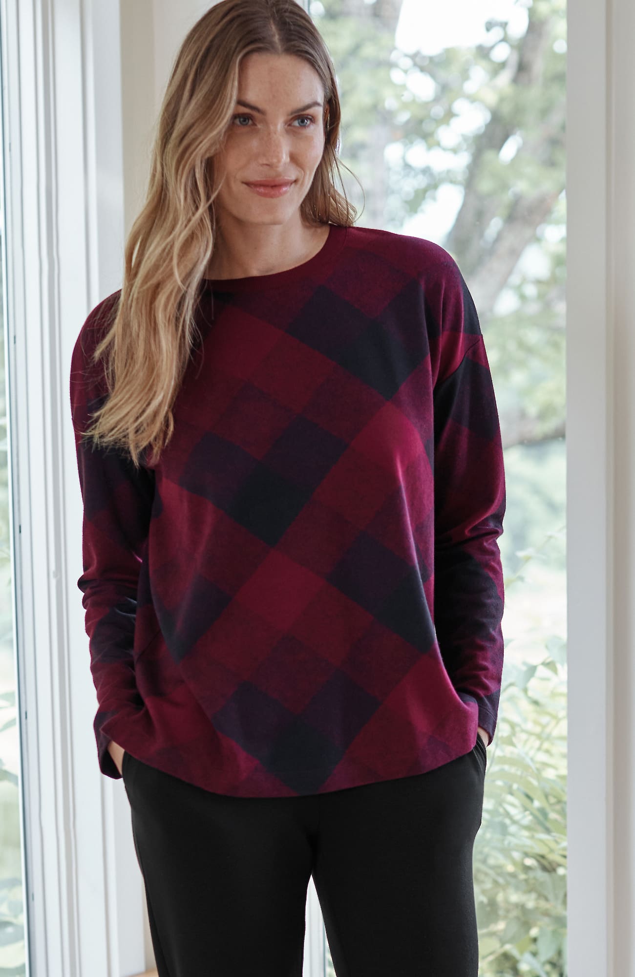 Women's Plus Size Fit French Terry Plaid Sweatshirt Pullover (Cherry Lacquer Textured Buffalo) (Size: 3X) J. Jill