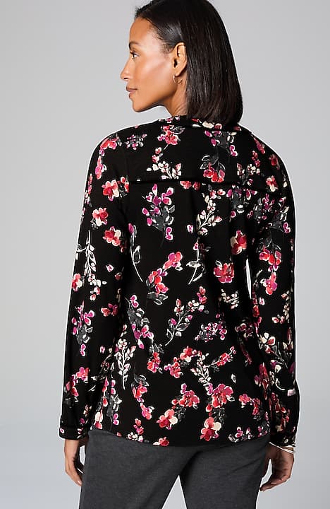 velvet-piped top