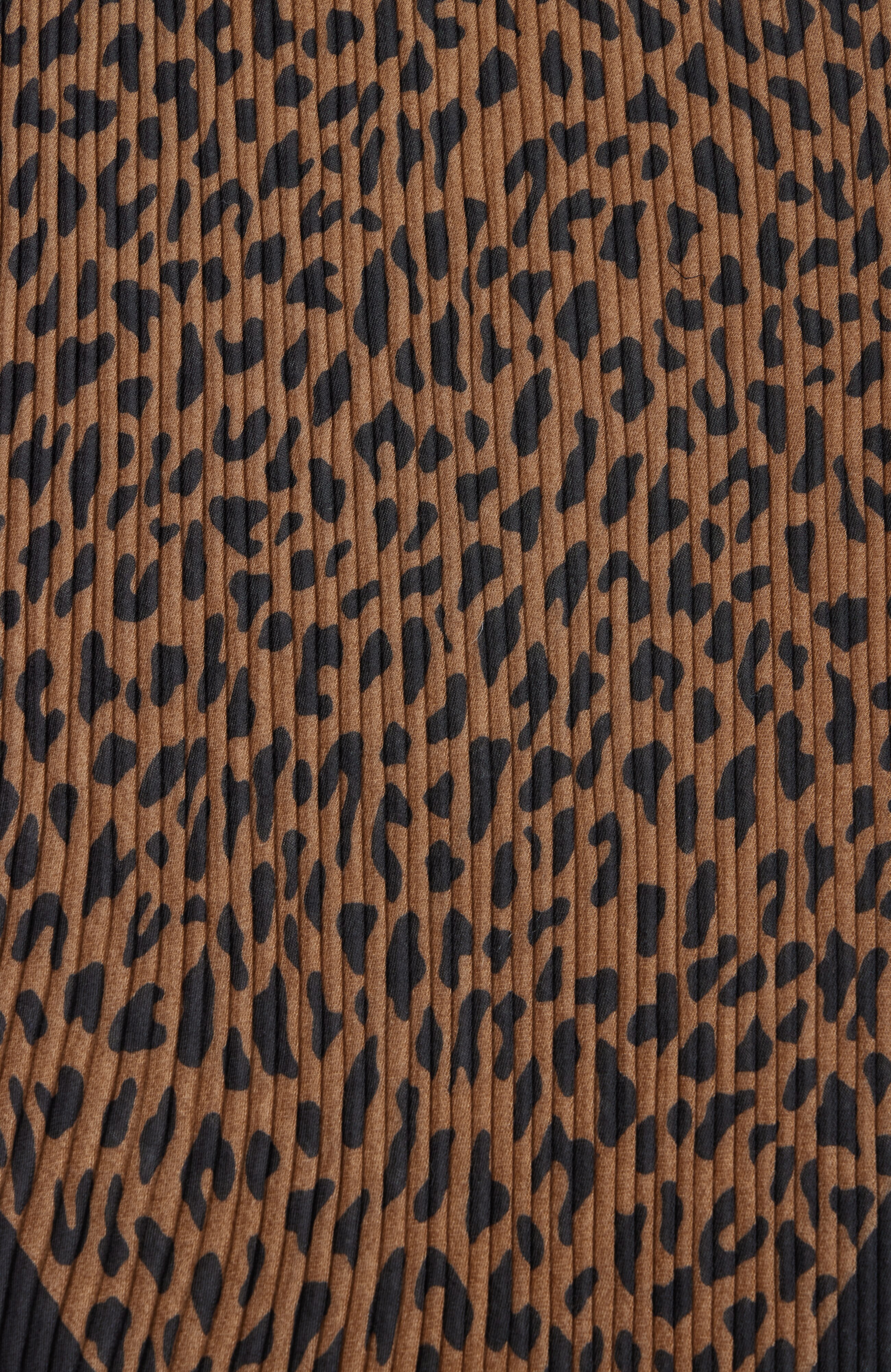 pleated square scarf
