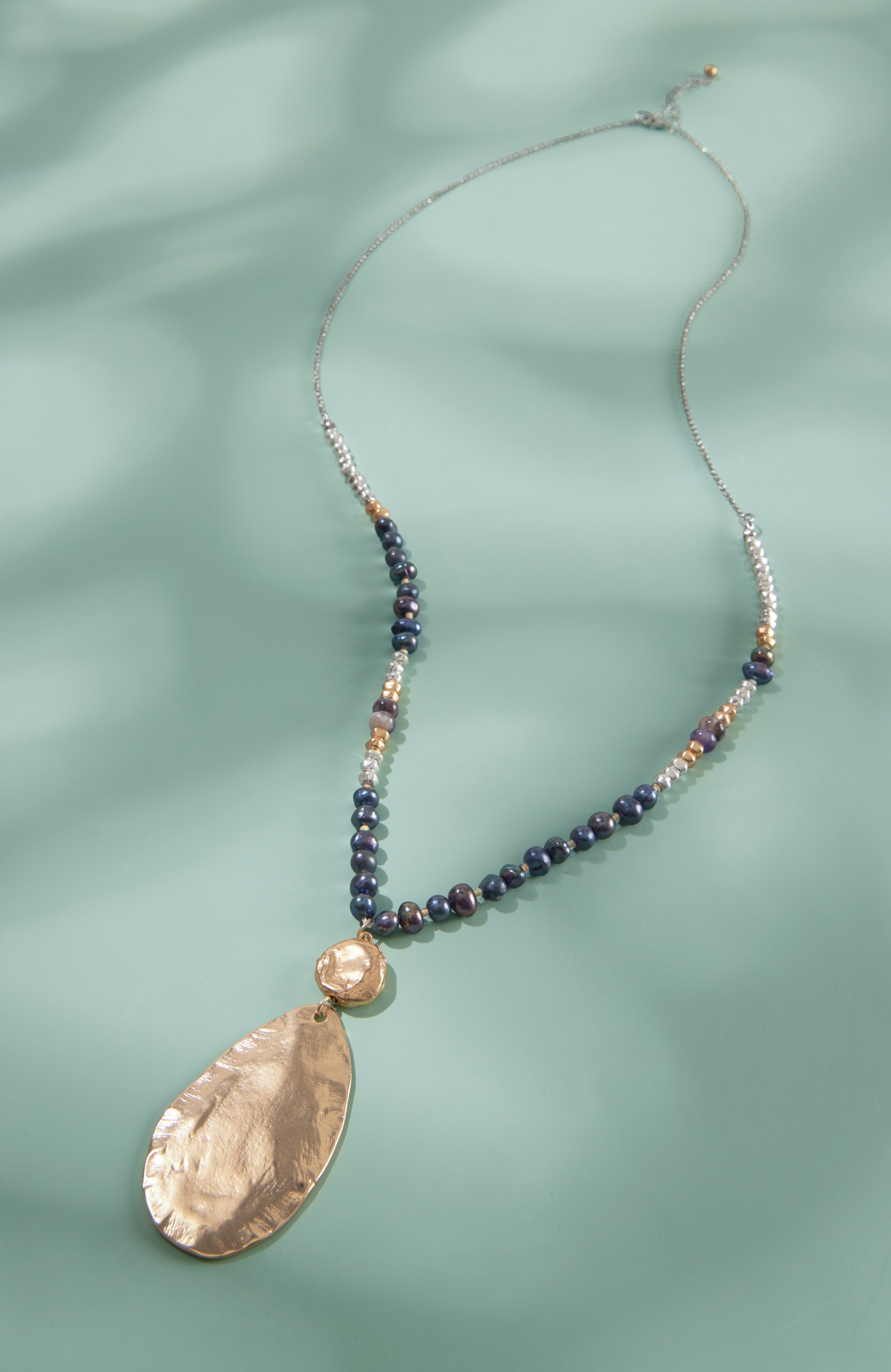 peacock pearl pendant necklace