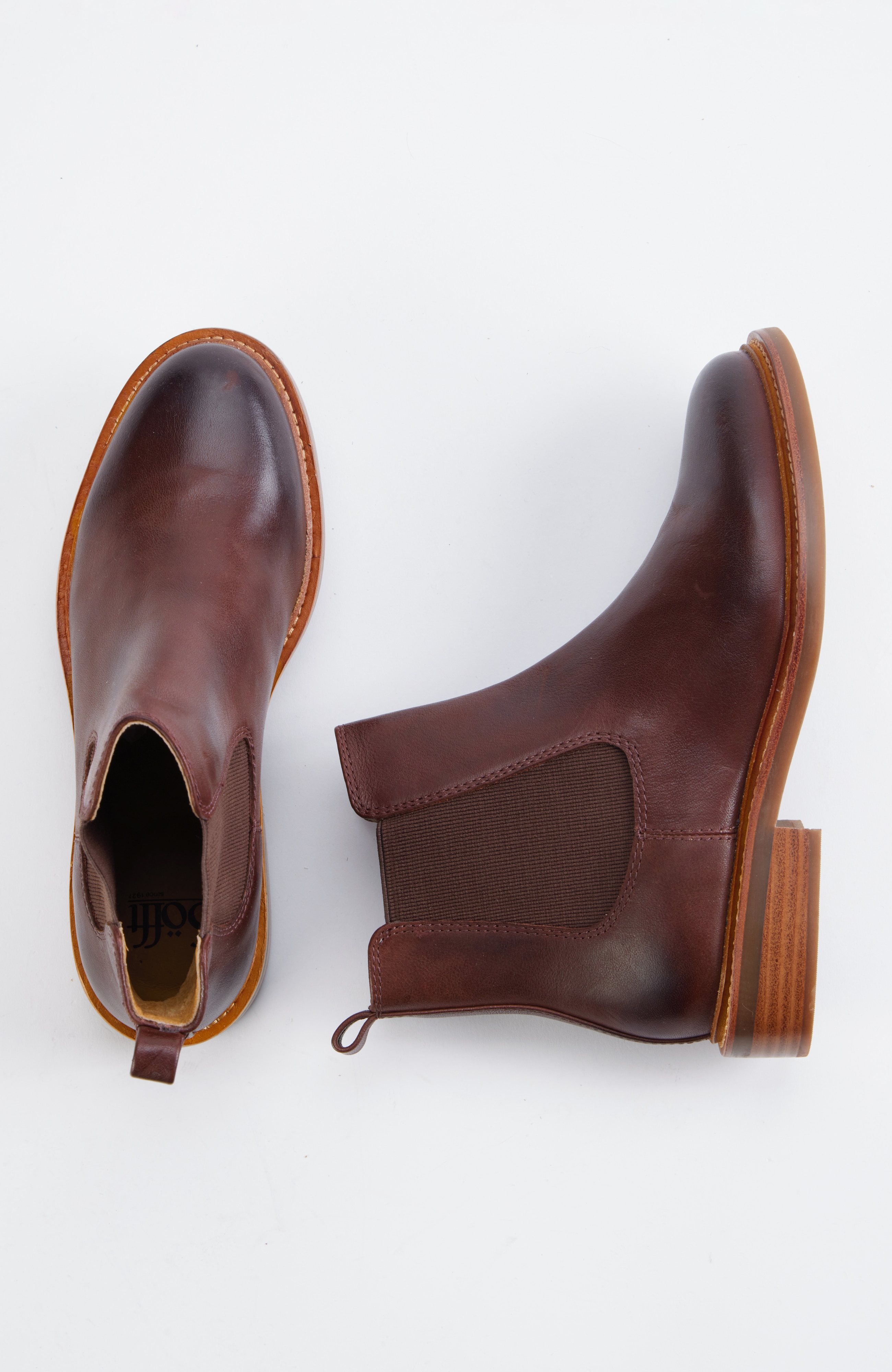 sofft® pamella chelsea boot