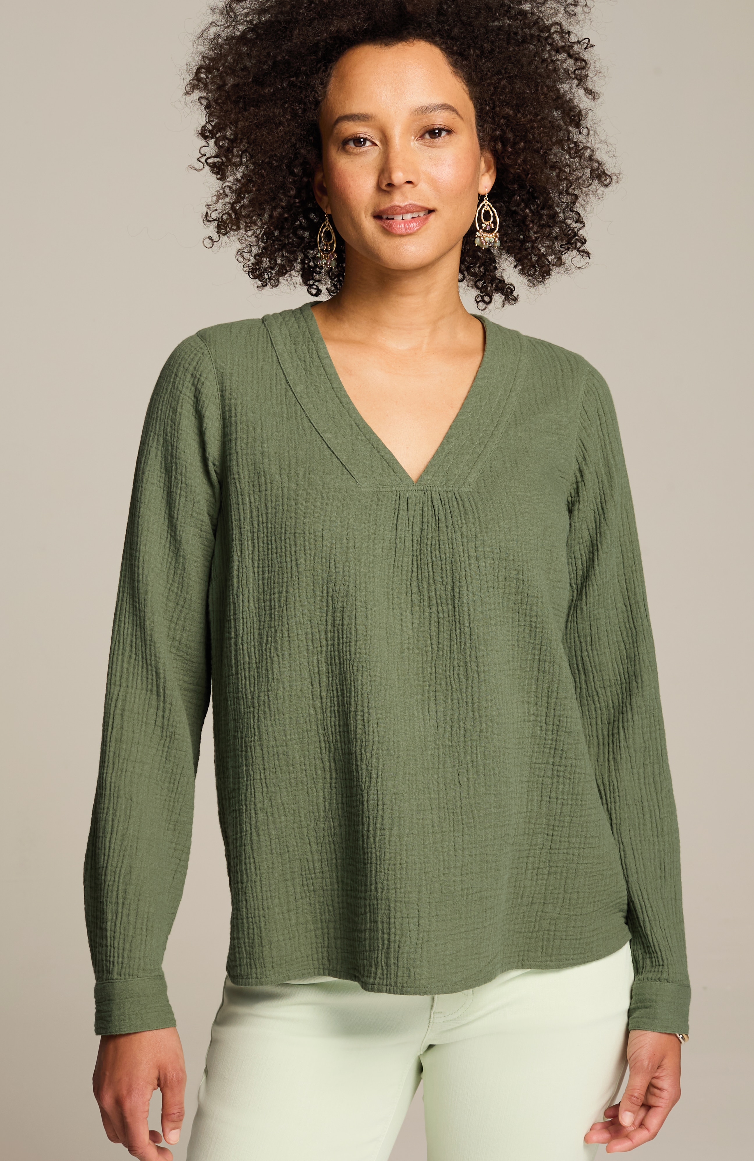 cotton-gauze v-neck top