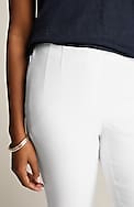 versatile cotton-stretch slim-leg capris