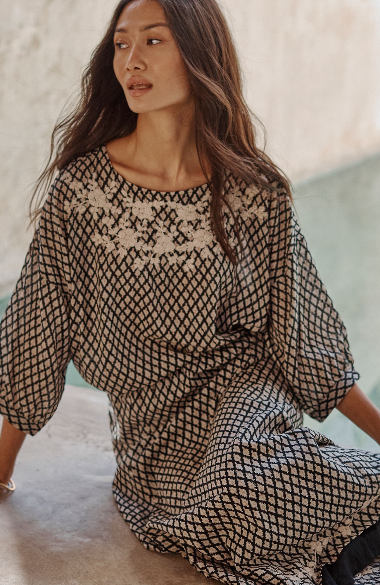 Jjill J.jill Pure Jill Hand-embroidered Top In Black Stamped Leaf