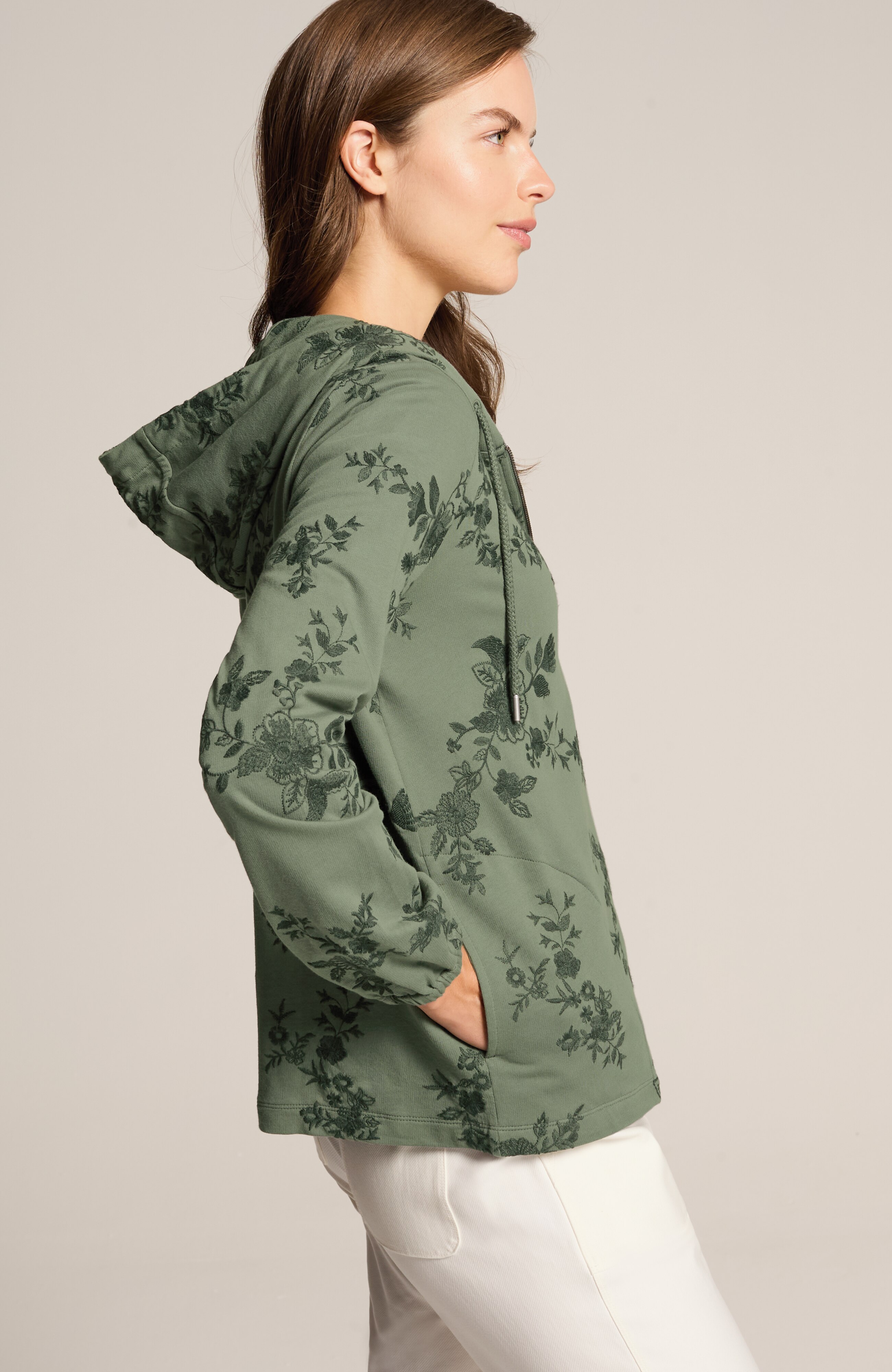 fit embroidered zip-up jacket