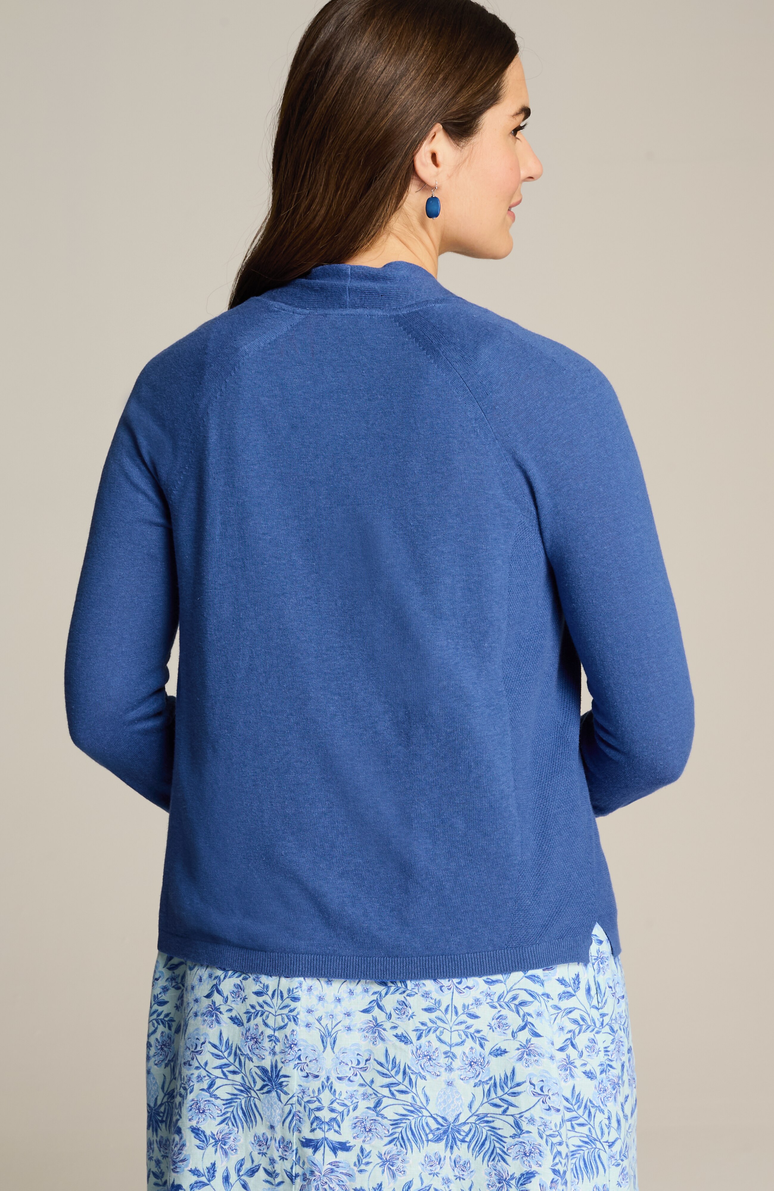 fine-textured-seams open-front cardi