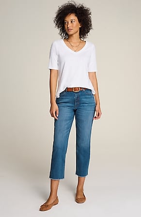 Image for Curvy-Fit Fringe-Hem Crops