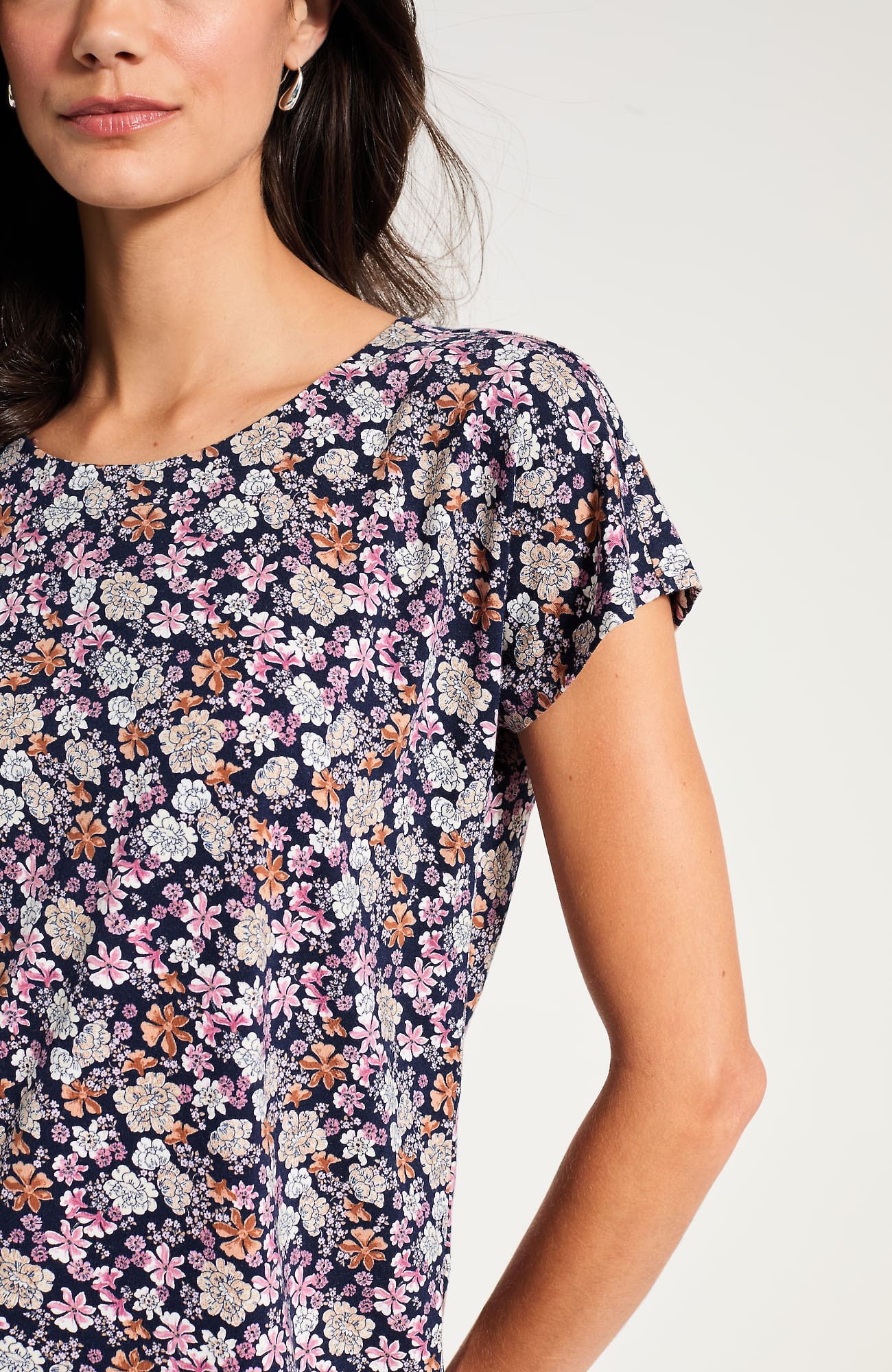 Women's Petite Luxe Supima Scoop-Neck Tee Shirt (Classic Navy Bejeweled Floral) (Size: XLP) J. Jill