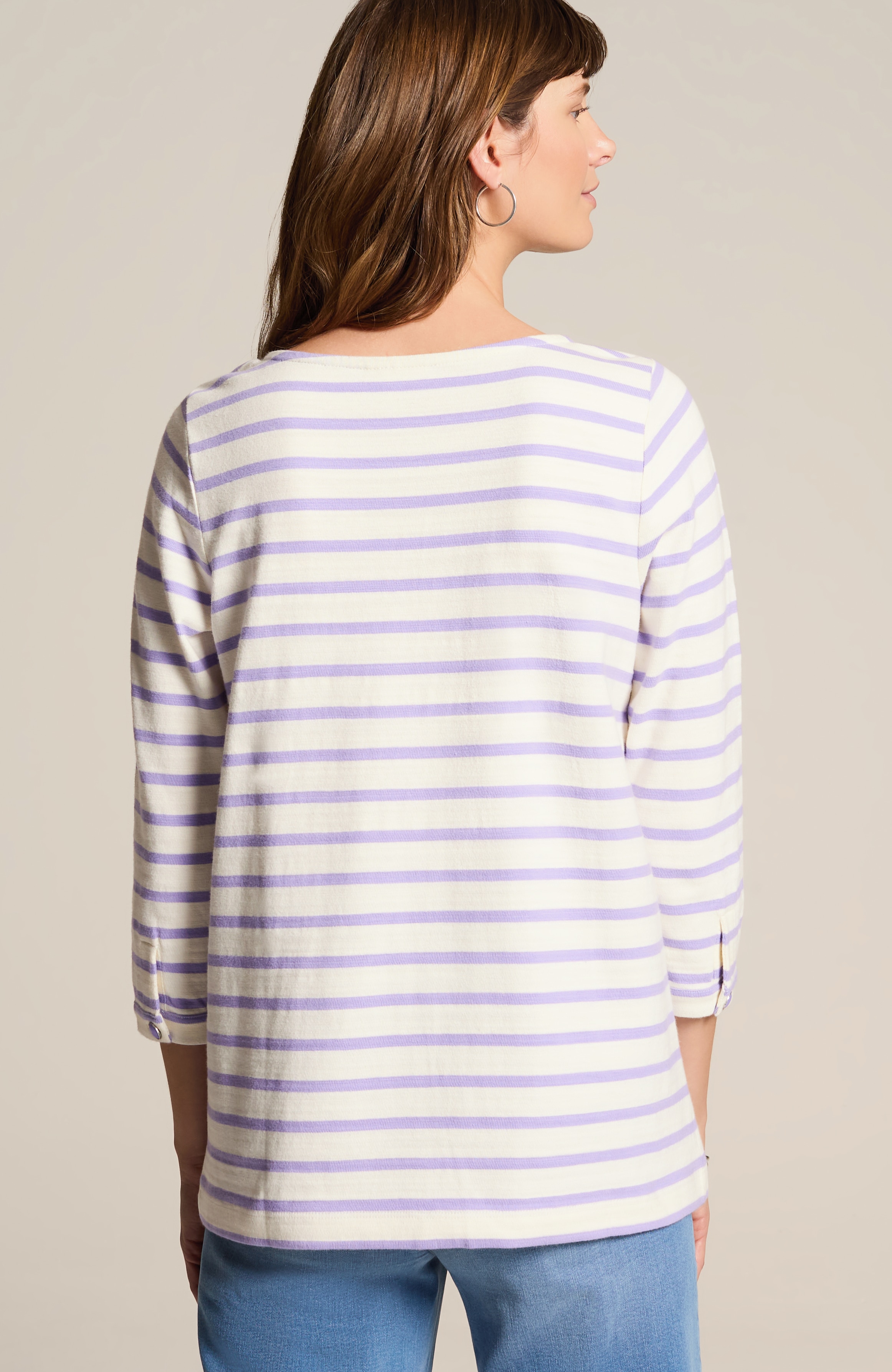 striped buttoned-cuff tee