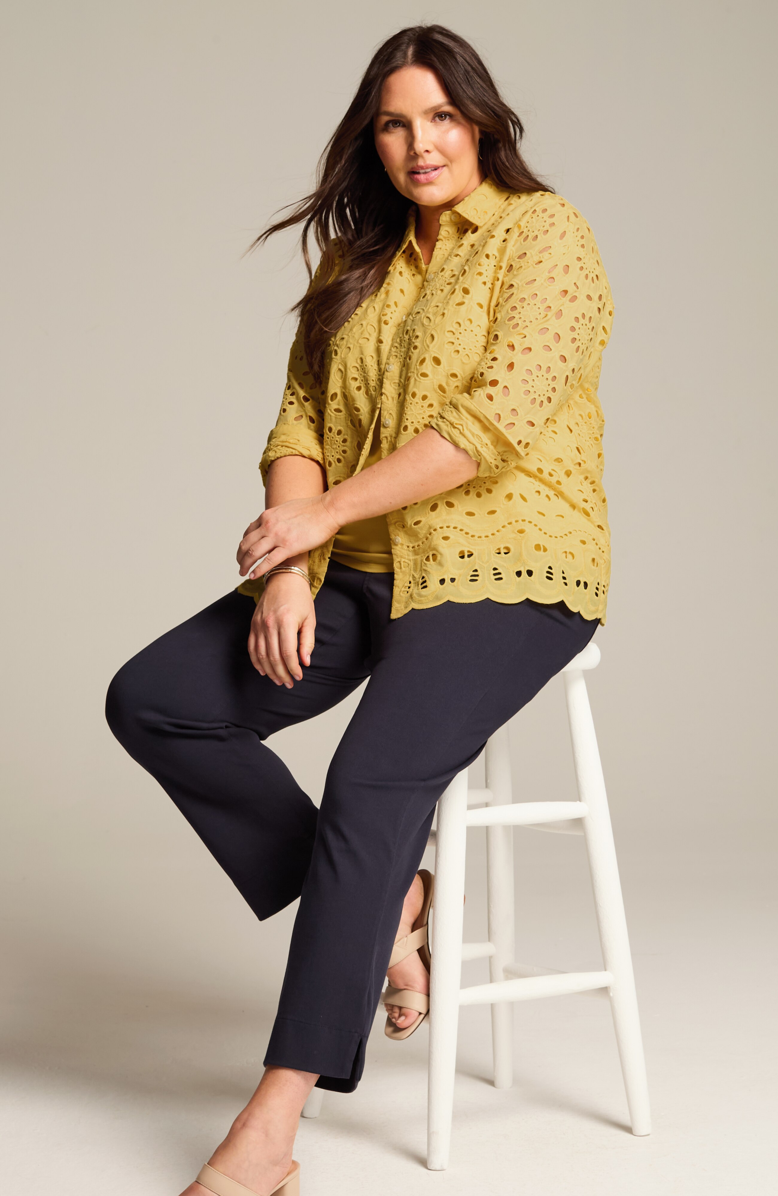 EYELET SCALLOPED-HEM SHIRT | JJill