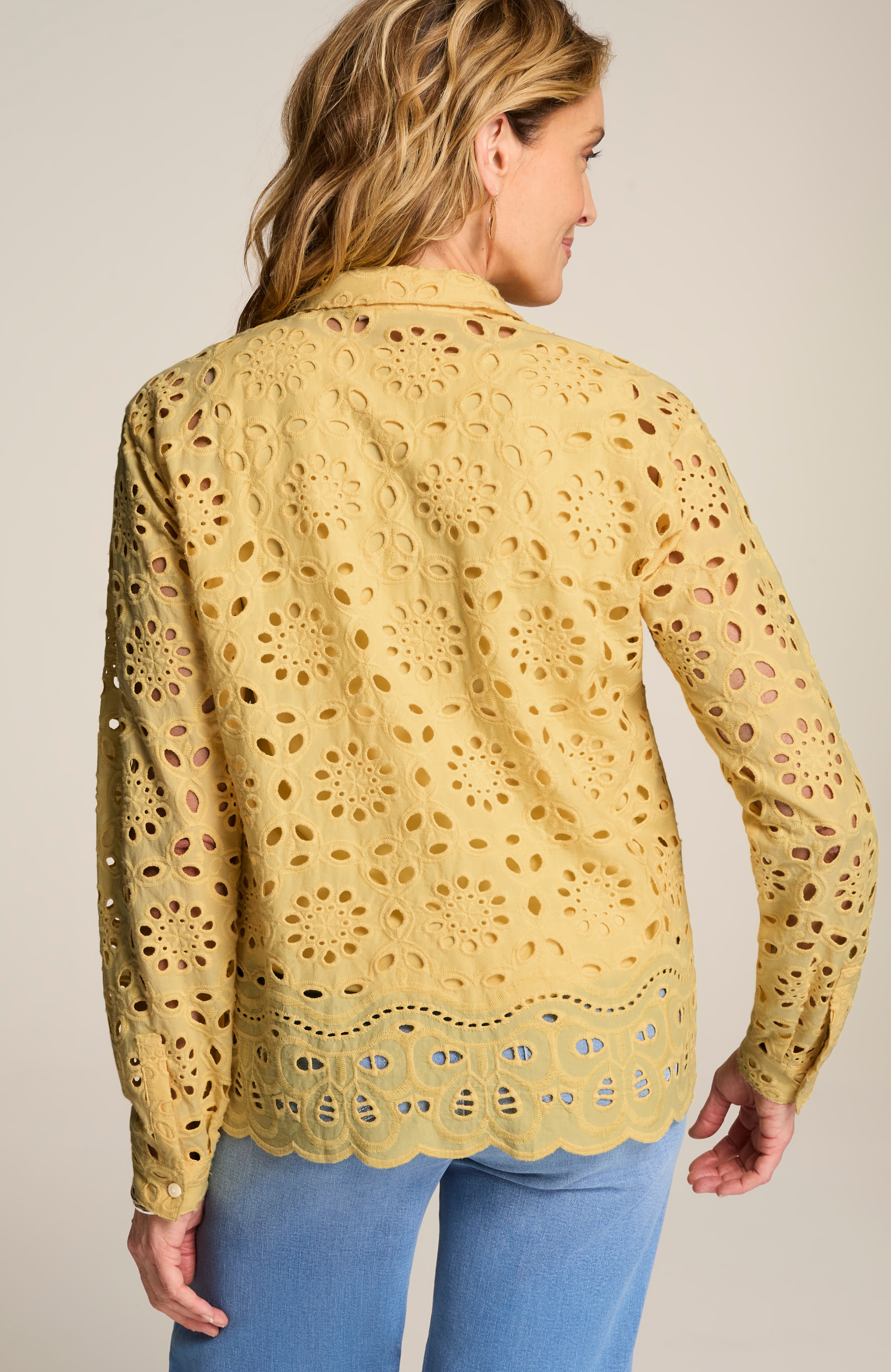eyelet scalloped-hem shirt