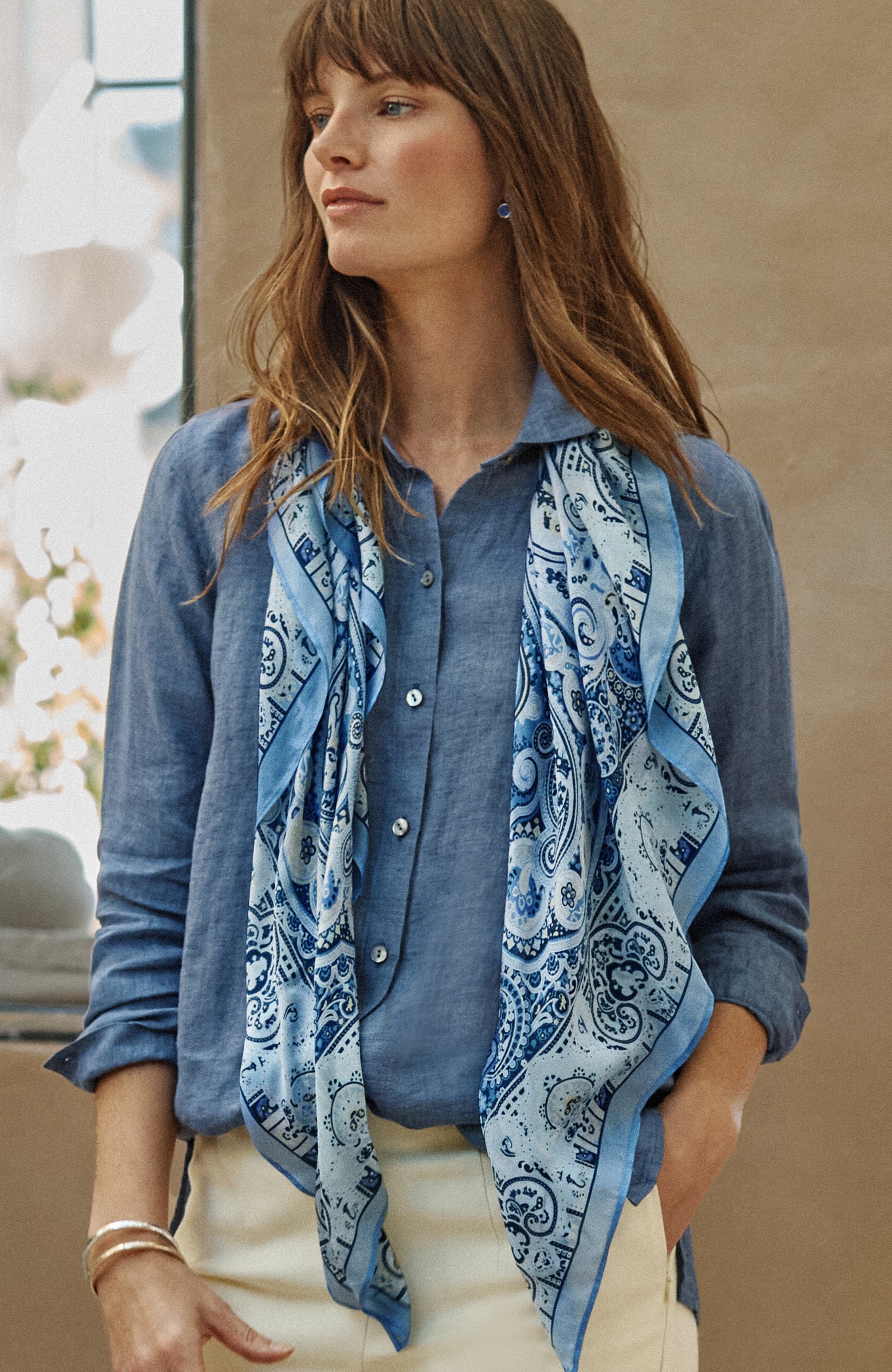スカーフ FF JACQUARD COTTON SHAWL FF Shawl Silk White | Fendi